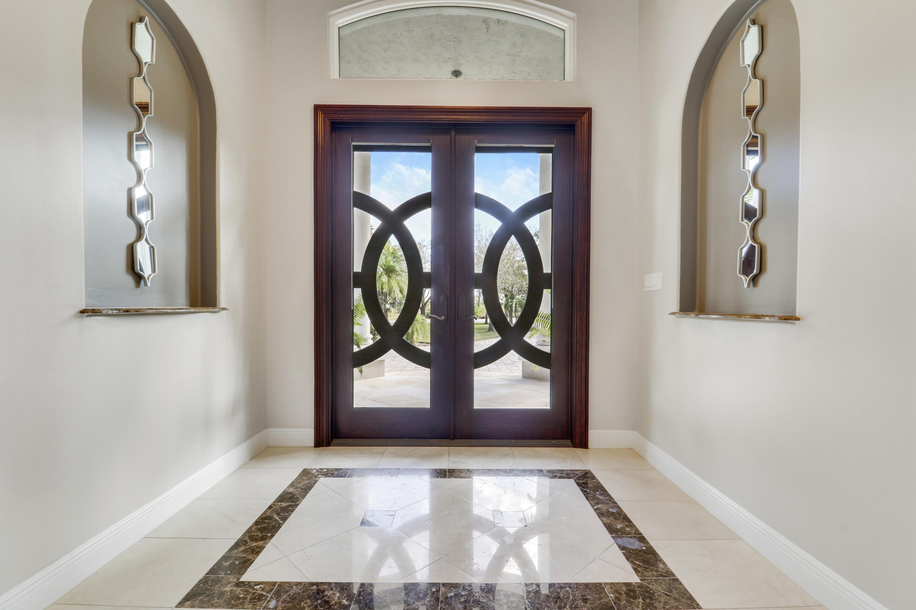 18512 SE Old Trl Jupiter, FL 33478