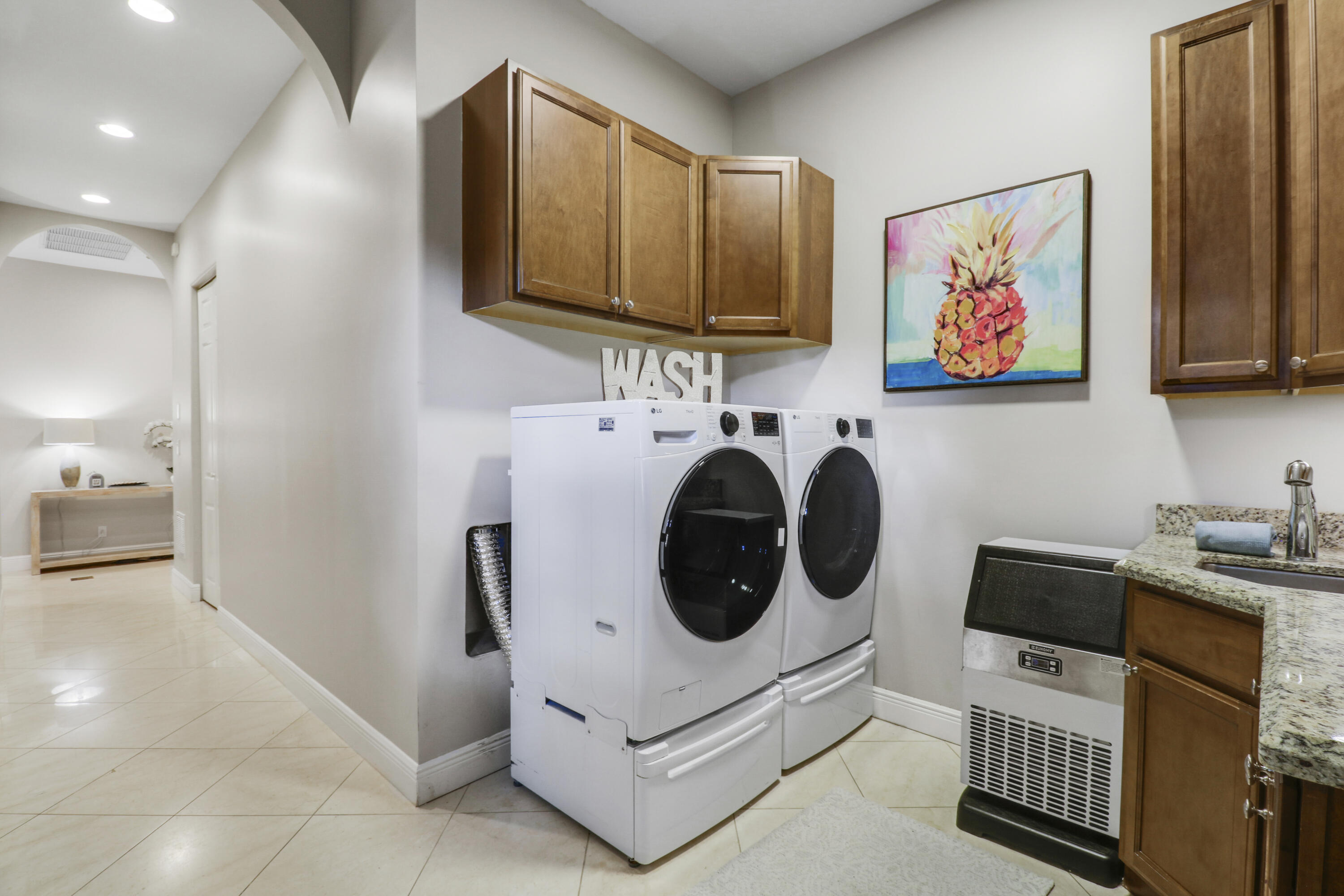 18512 SE Old Trl Jupiter, FL 33478