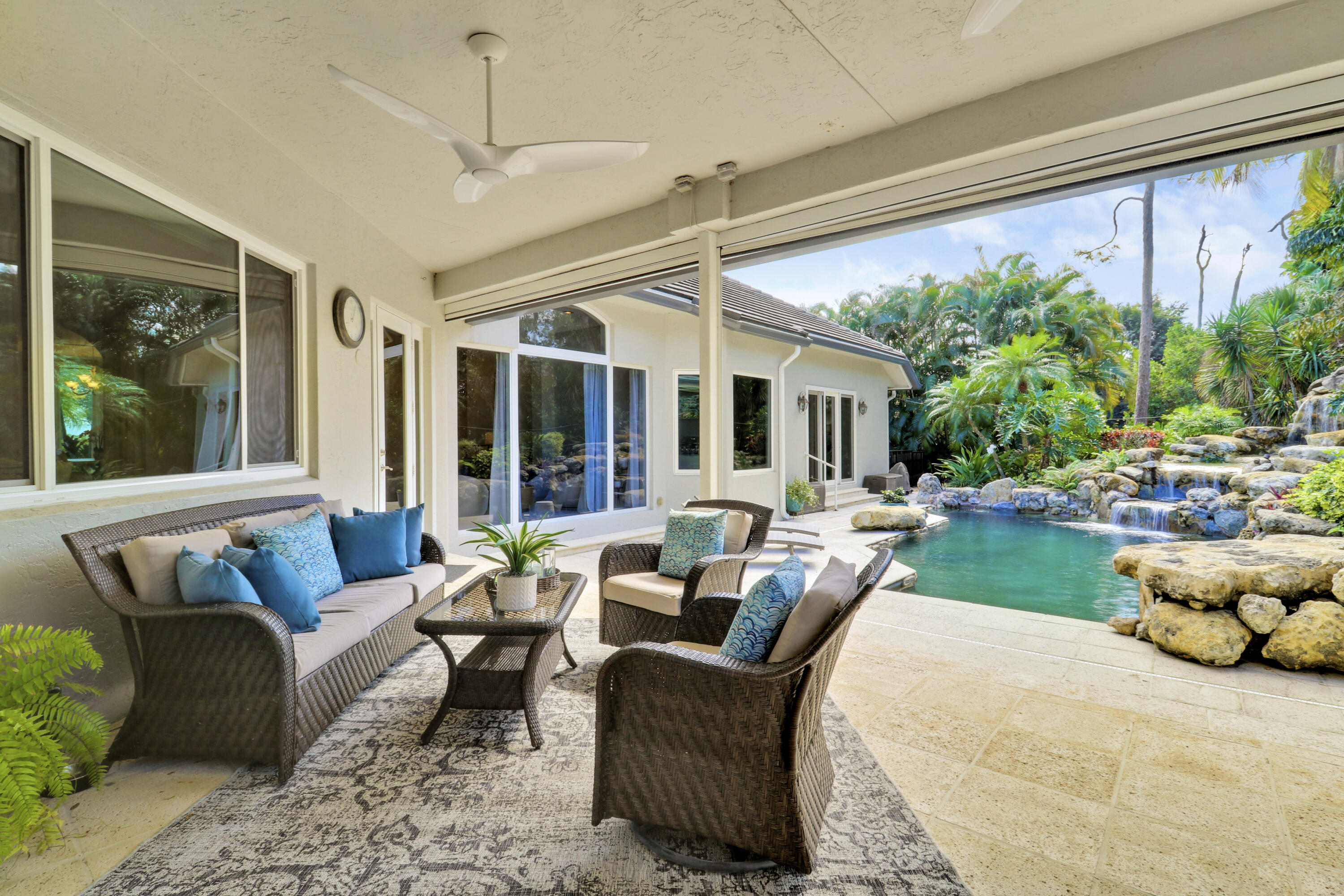 18512 SE Old Trl Jupiter, FL 33478