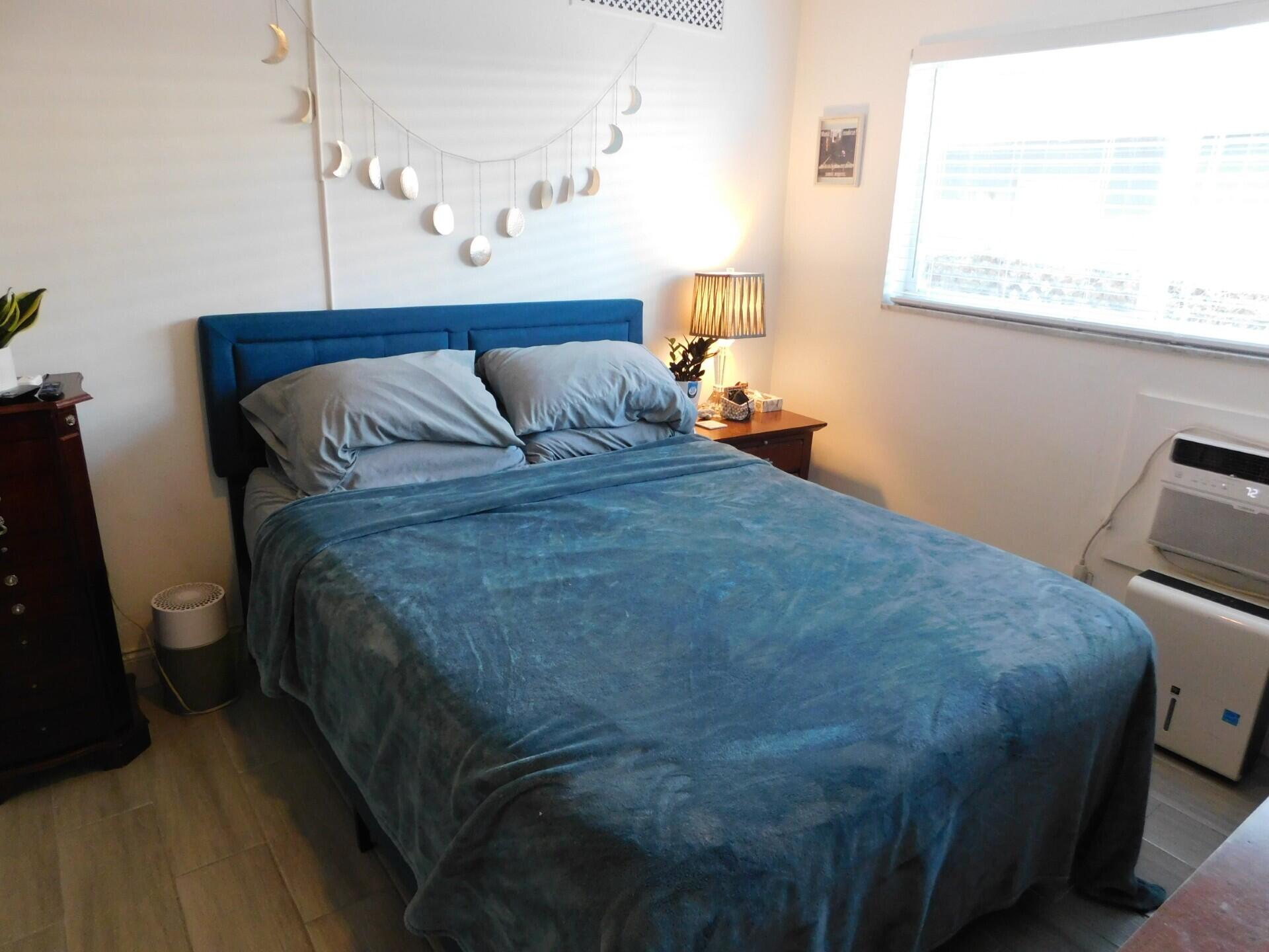 825 NE 6th #1-7 Fort Lauderdale, FL 33304