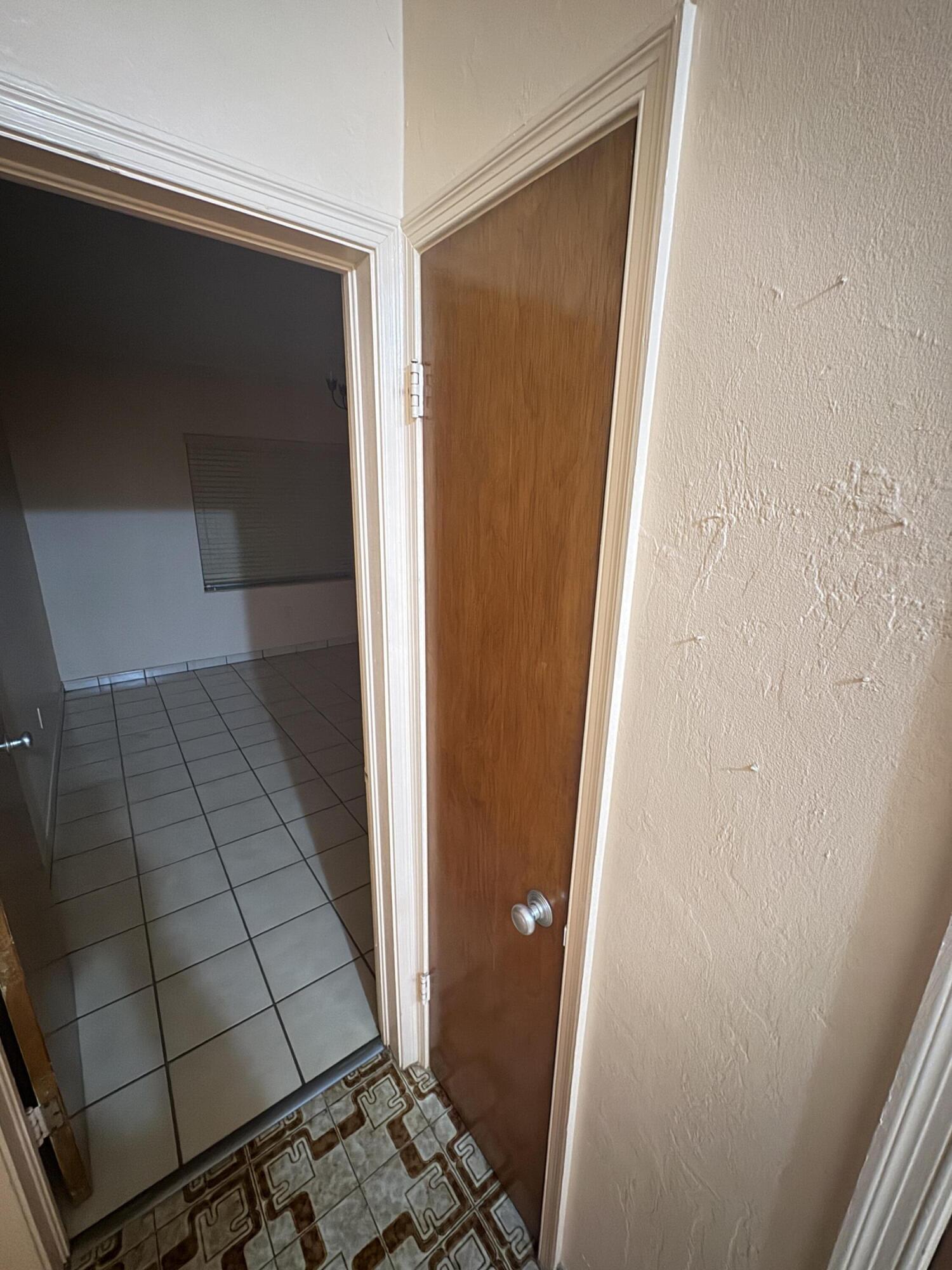 5000 SW 5th Miami, FL 33134