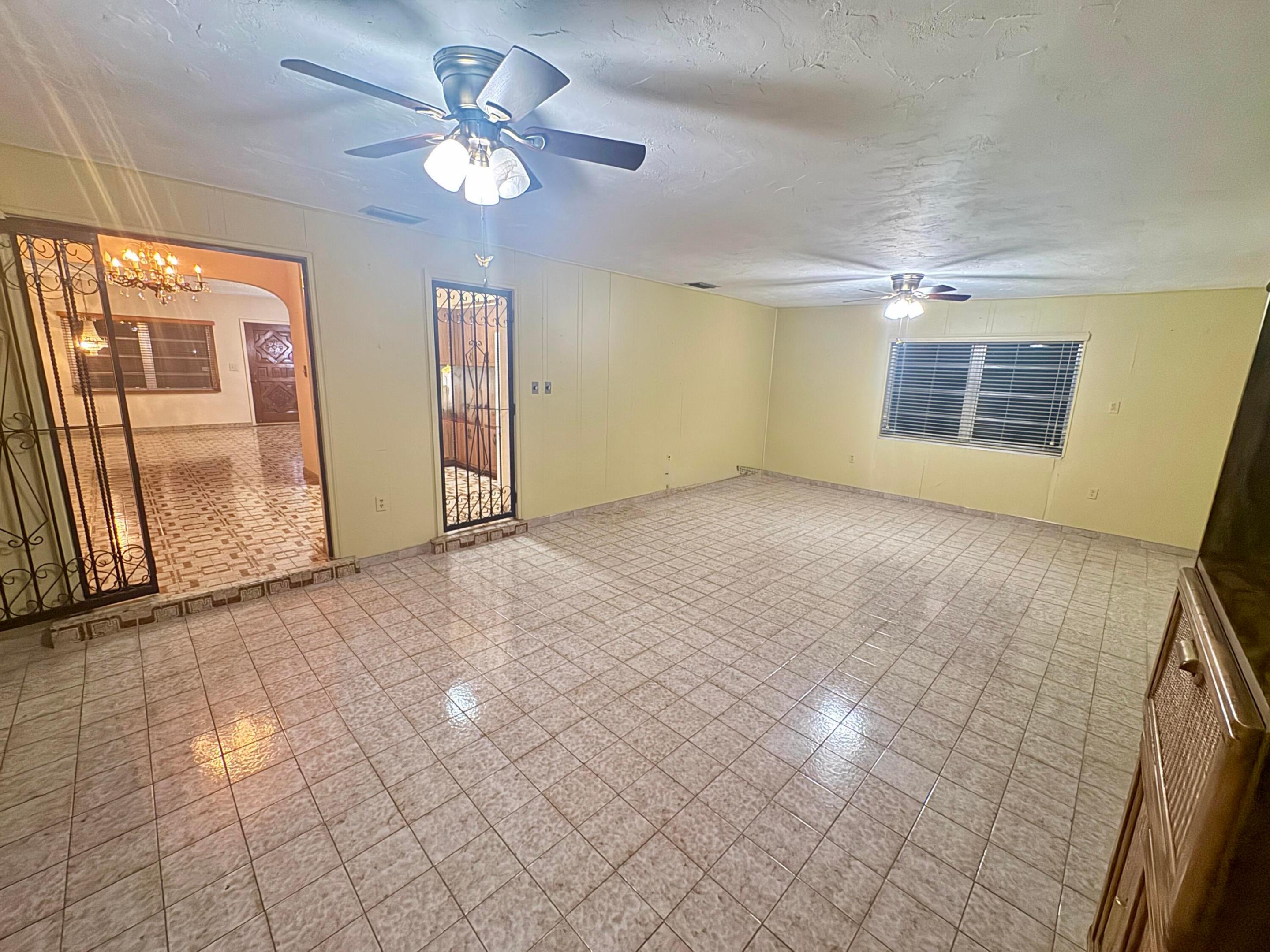5000 SW 5th Miami, FL 33134