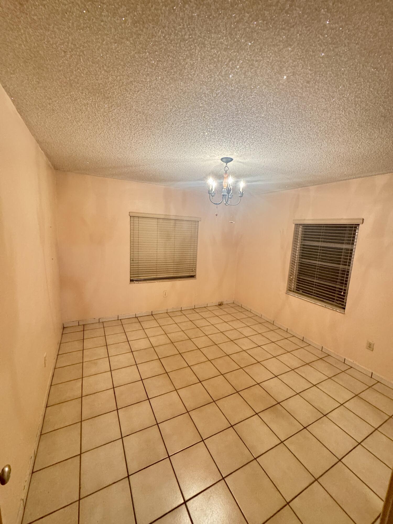 5000 SW 5th Miami, FL 33134