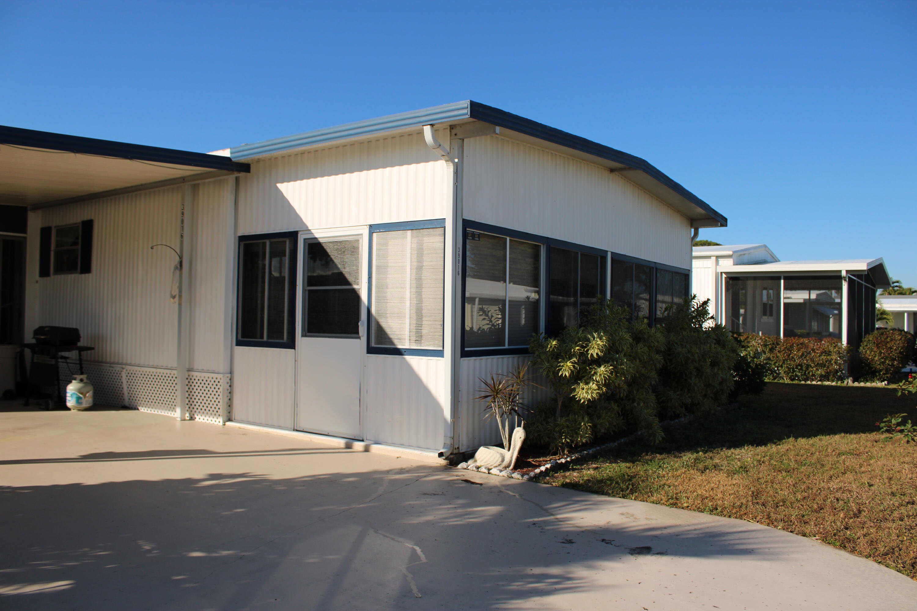 39016 Gayle Bay Boynton Beach, FL 33436