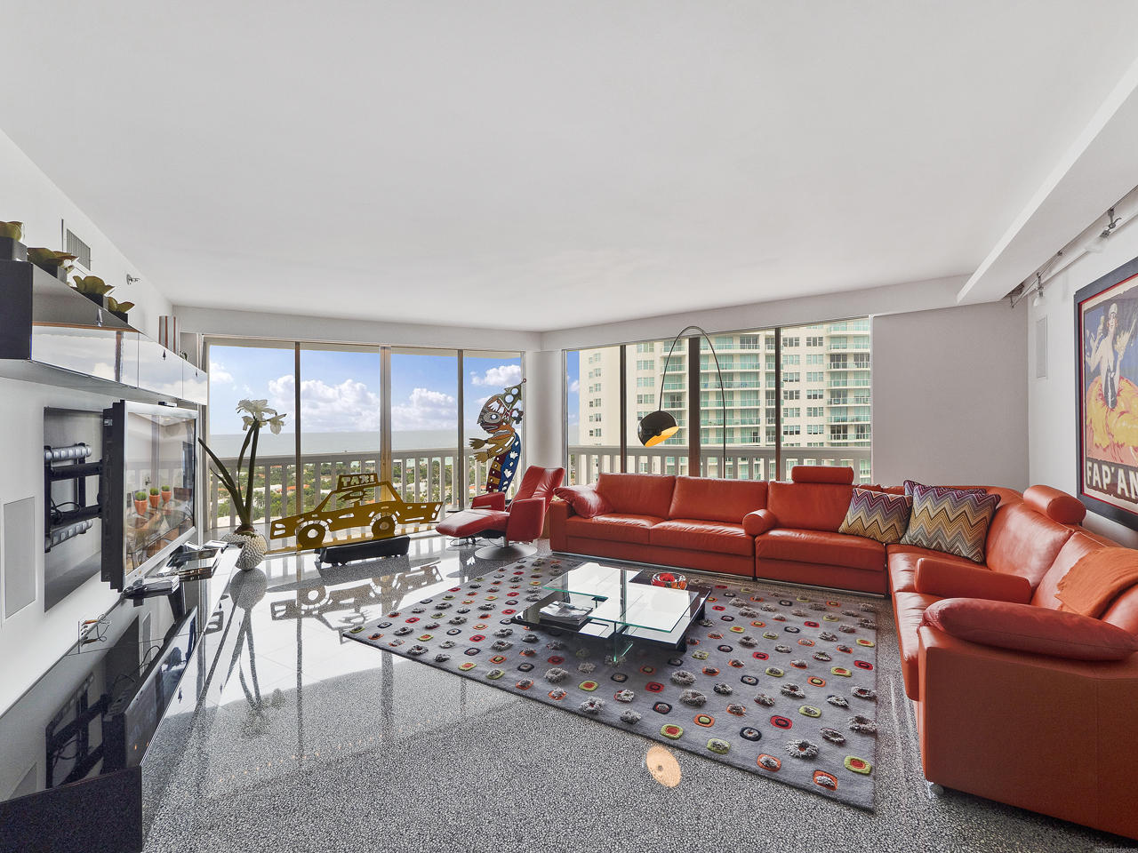 image Hamptons West13