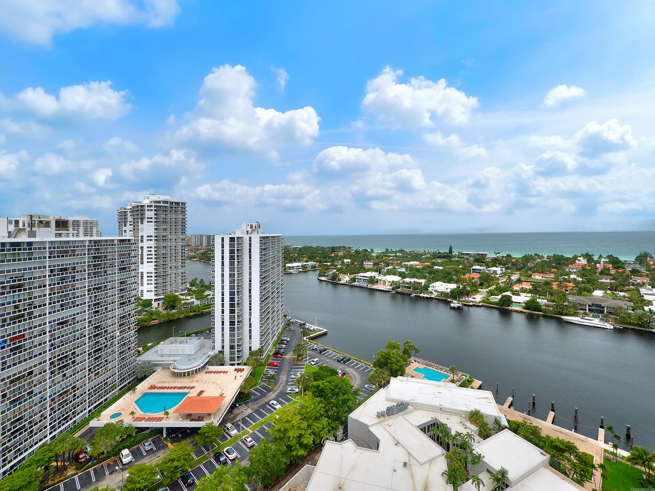 image Hamptons West2