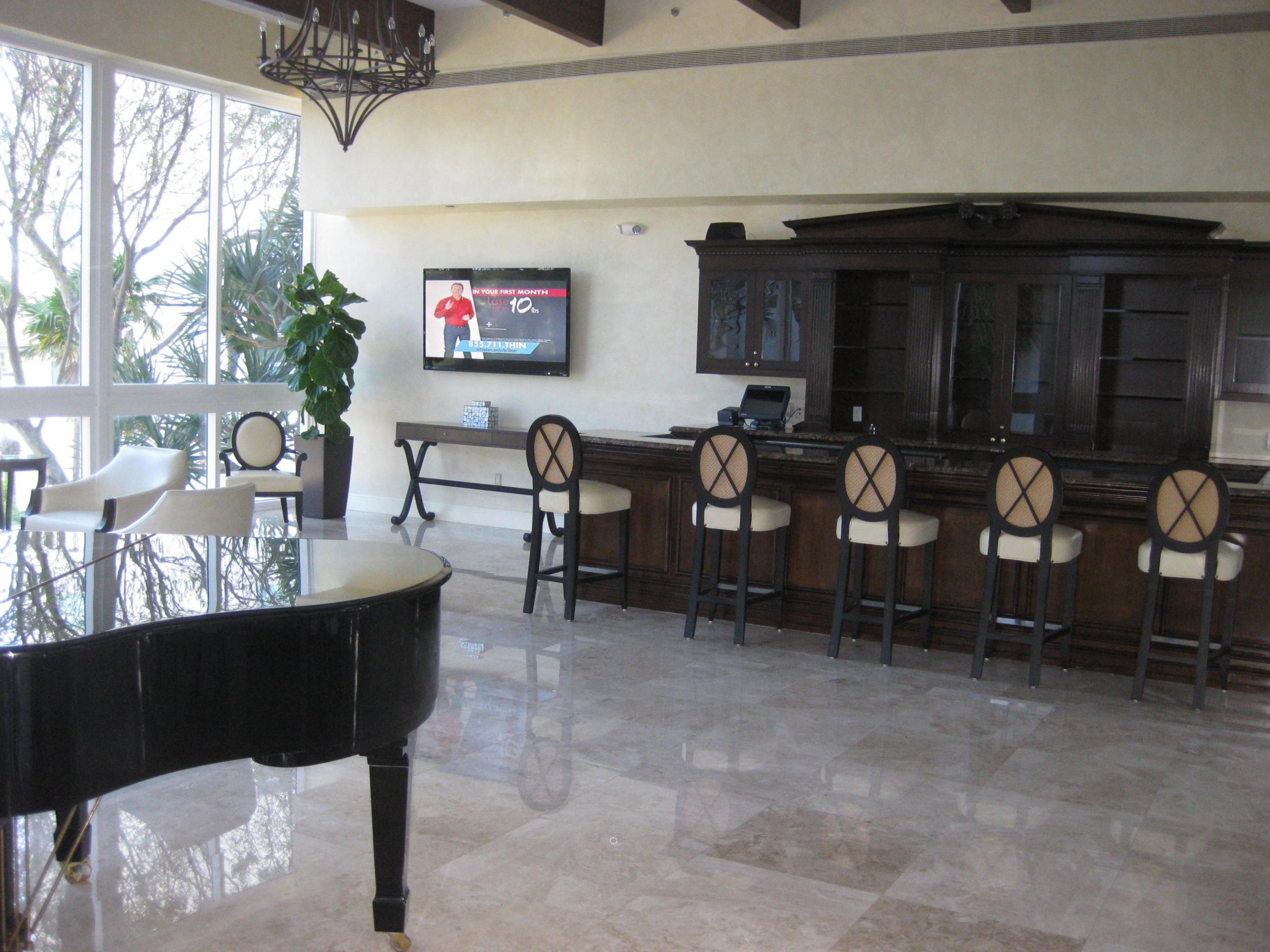 image Hamptons West5