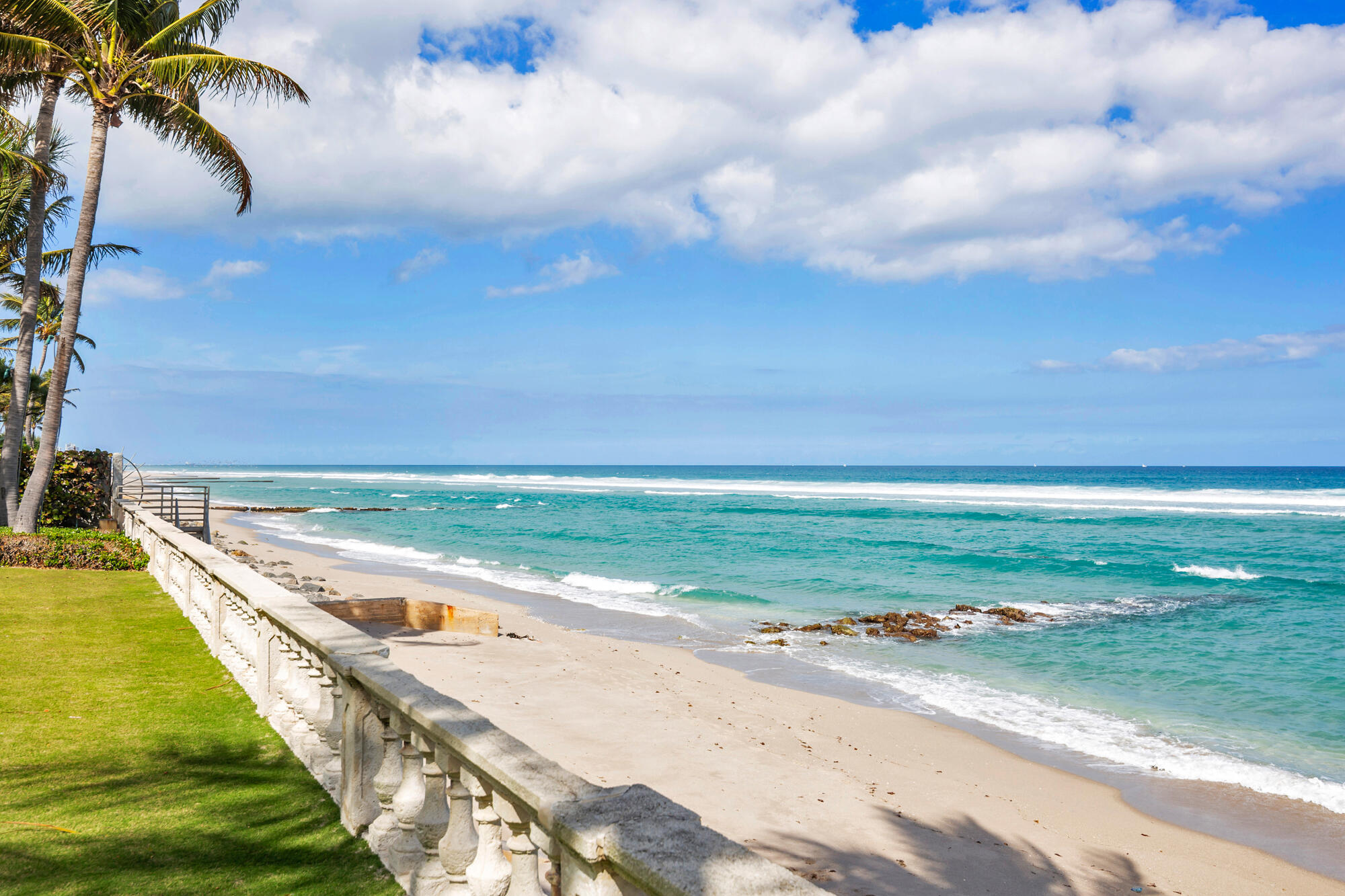 5 Via Los Incas Palm Beach, FL 33480