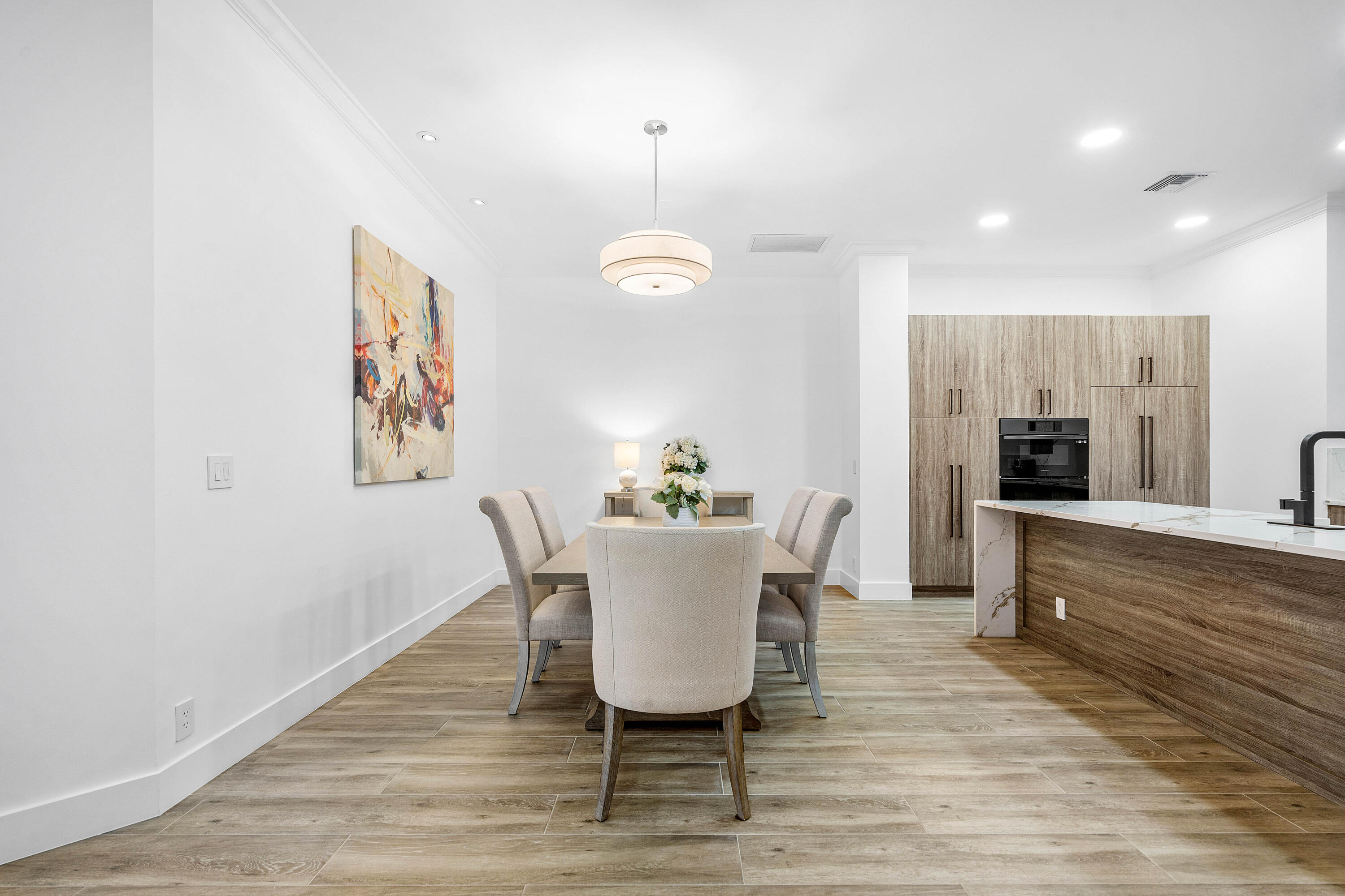 2800 Twin Oaks Wellington, FL 33414