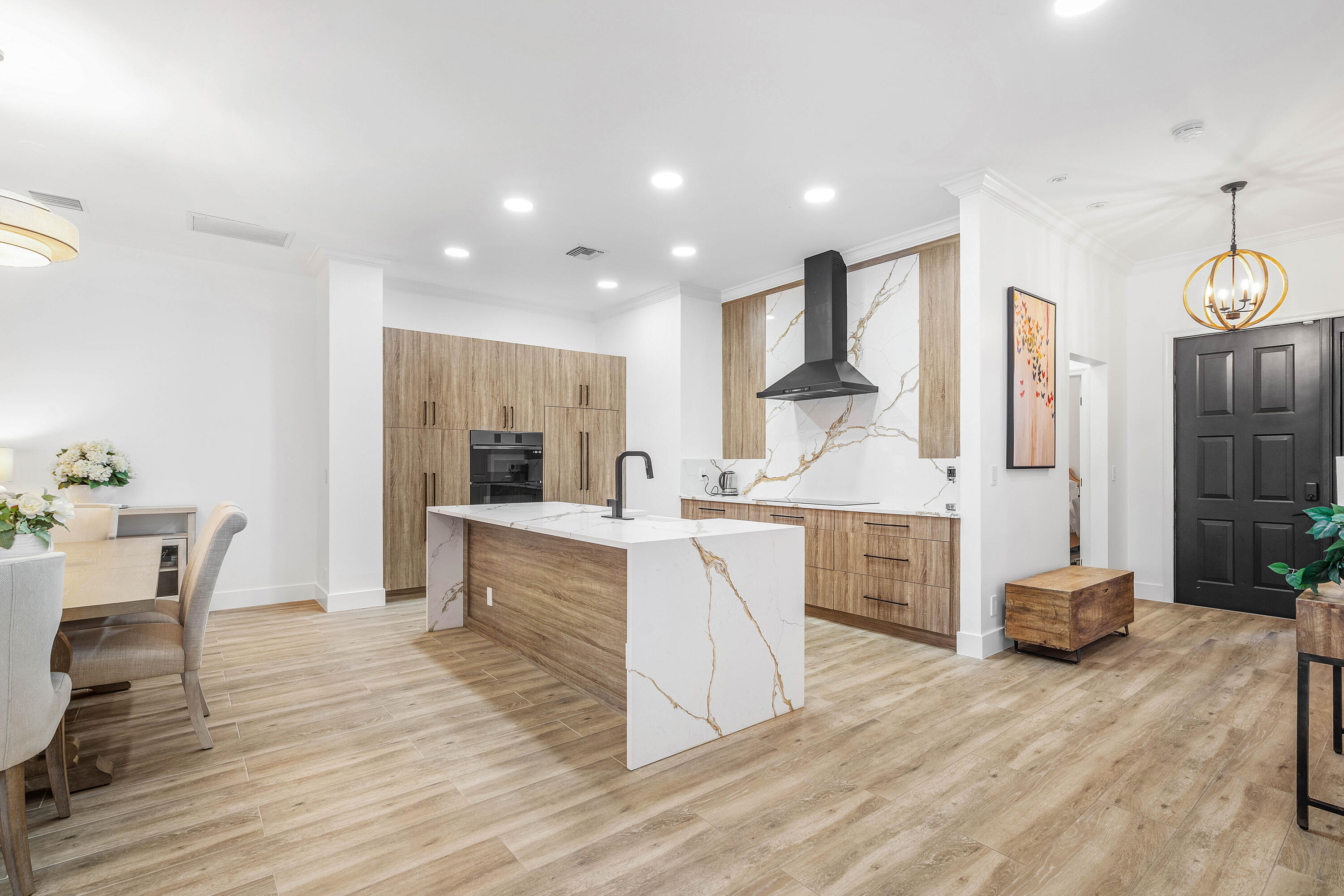 2800 Twin Oaks Wellington, FL 33414