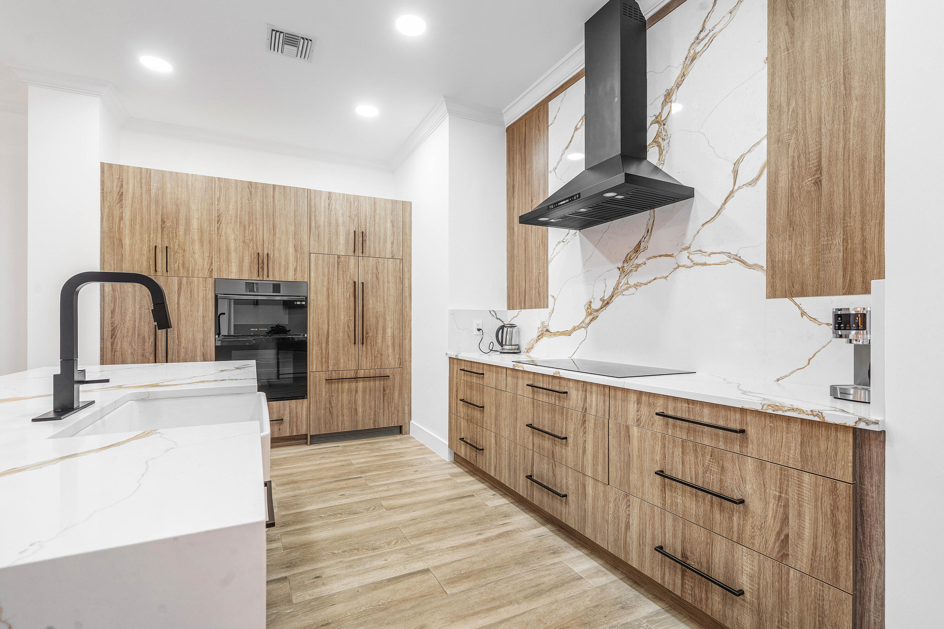 2800 Twin Oaks Wellington, FL 33414