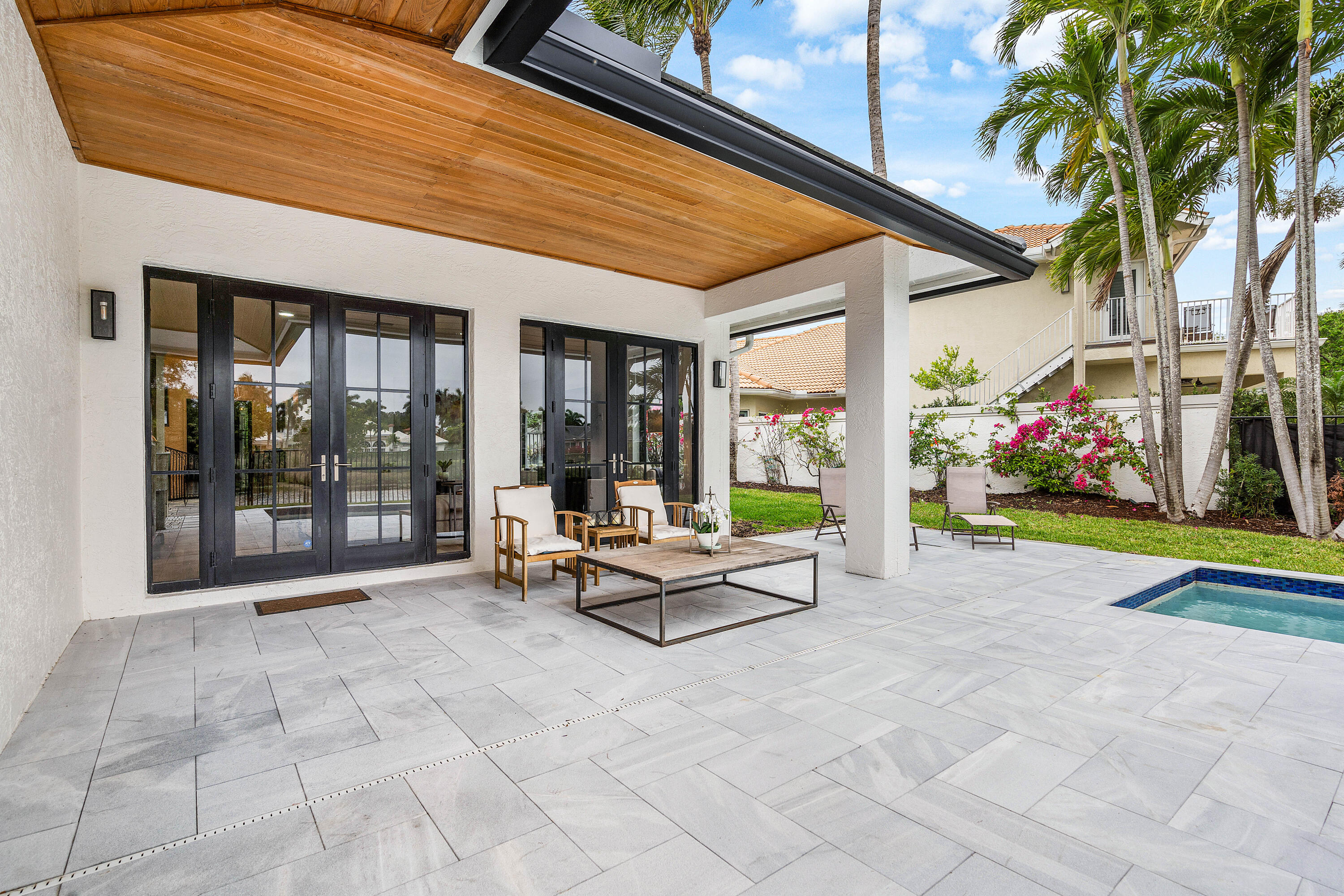 2800 Twin Oaks Wellington, FL 33414