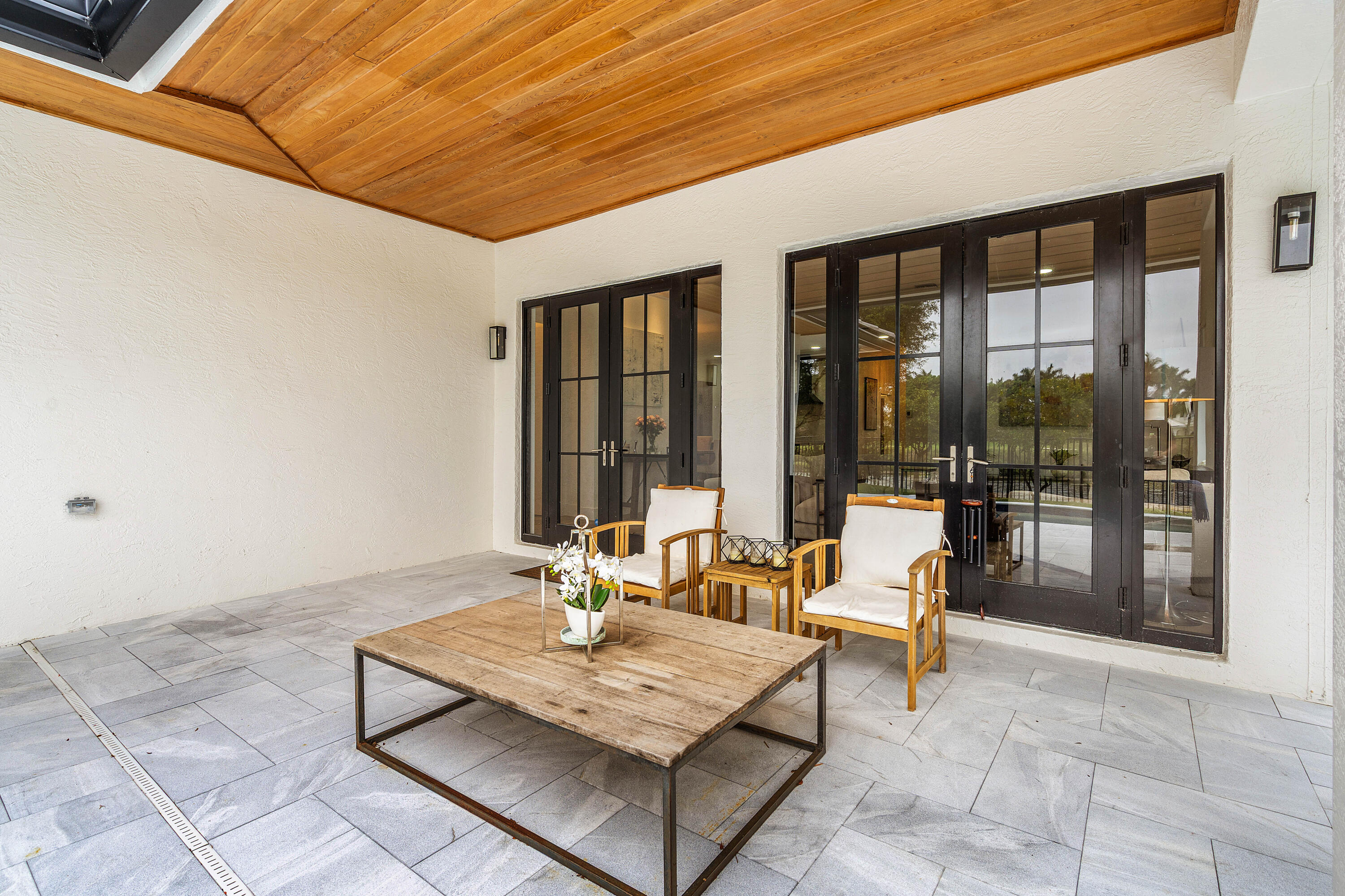 2800 Twin Oaks Wellington, FL 33414