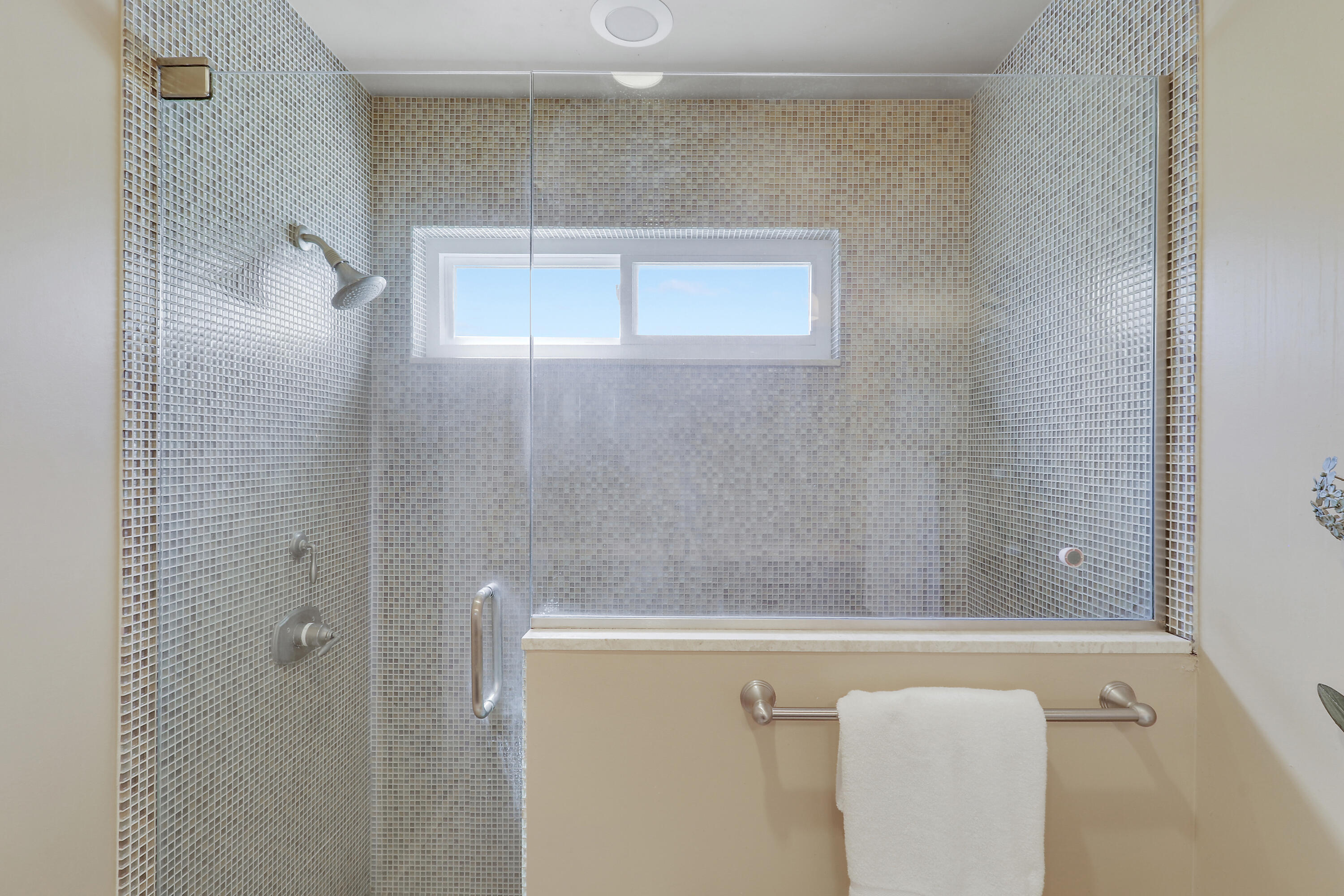 856 Country Clb North Palm Beach, FL 33408