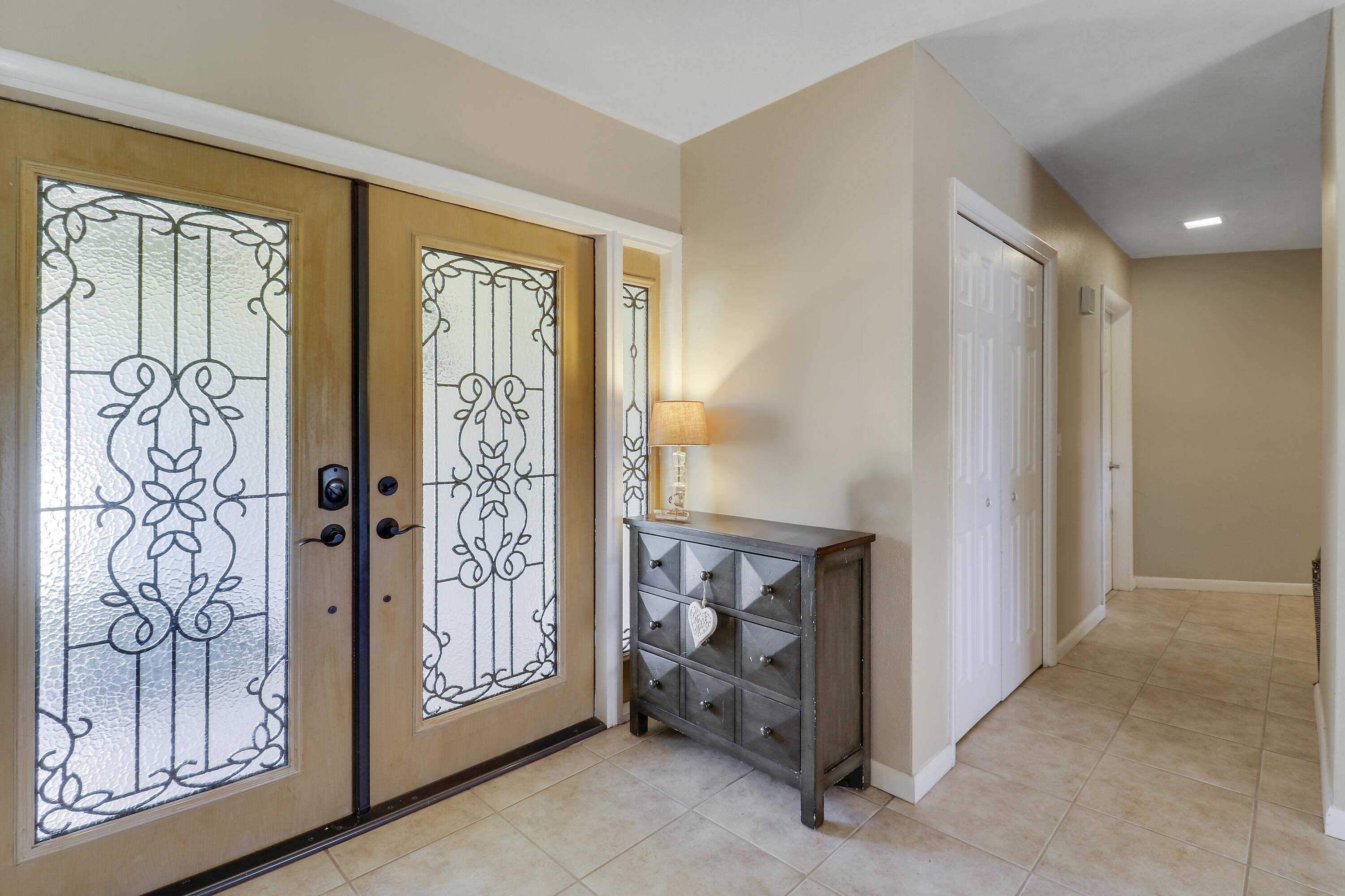 856 Country Clb North Palm Beach, FL 33408