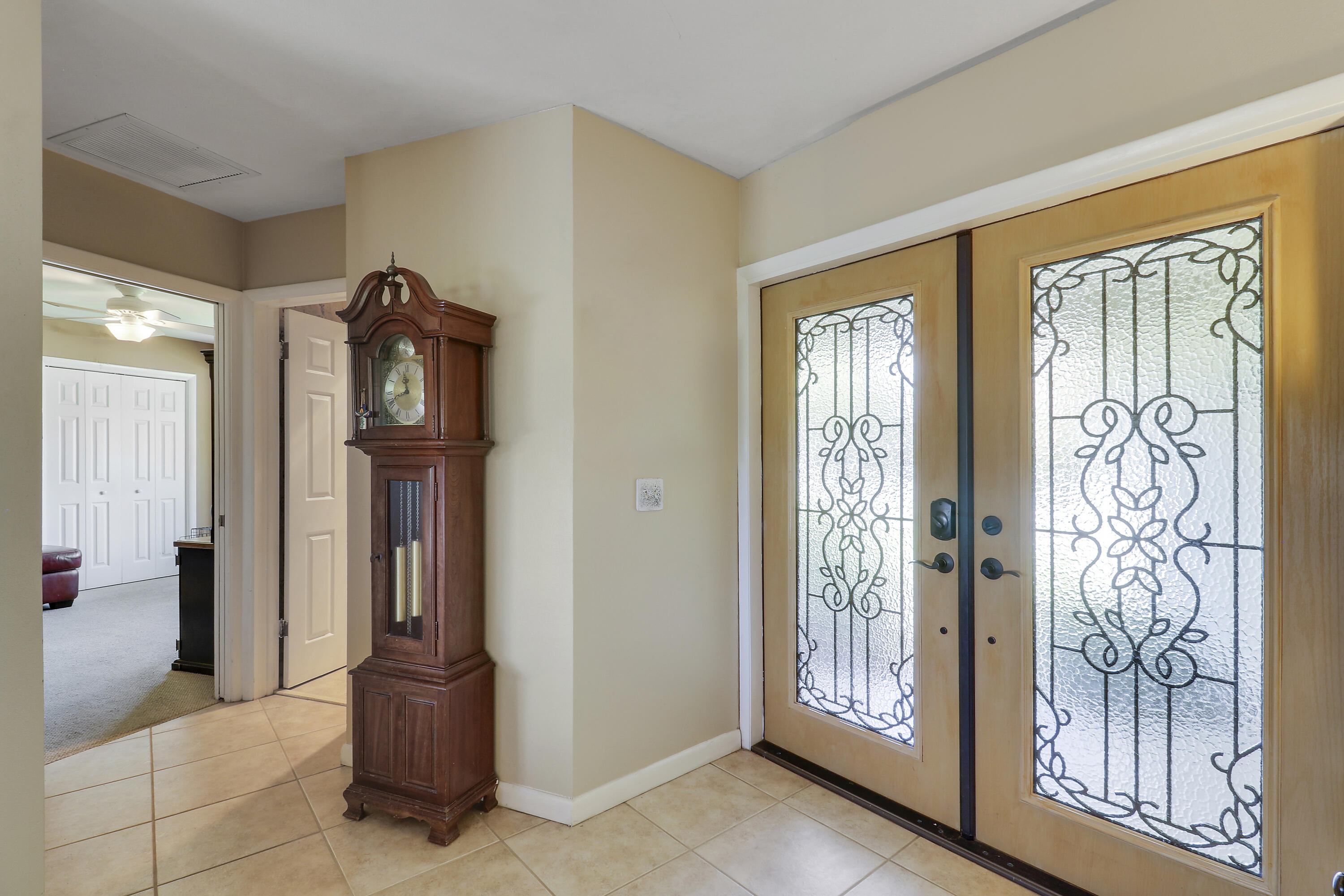 856 Country Clb North Palm Beach, FL 33408