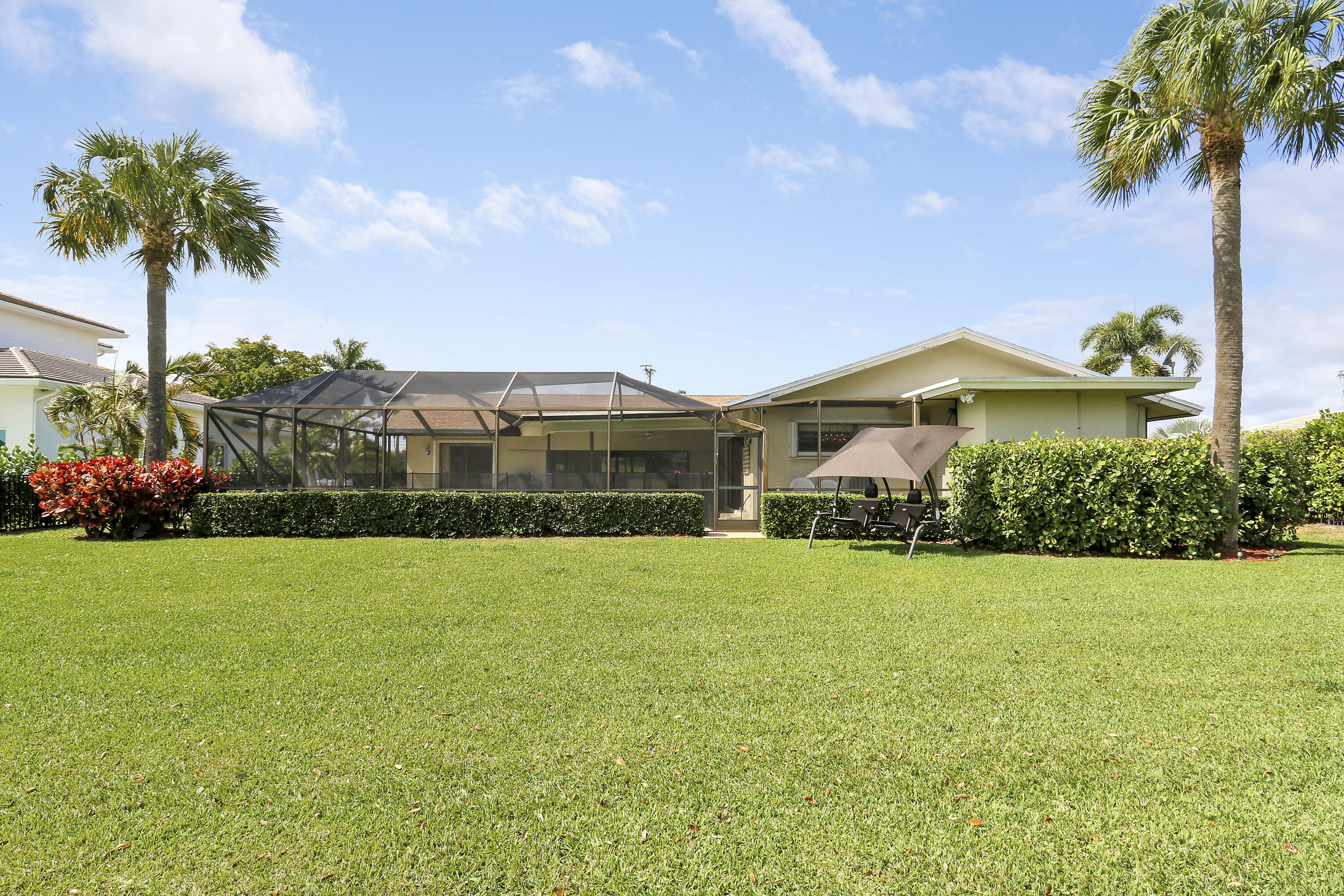 856 Country Clb North Palm Beach, FL 33408