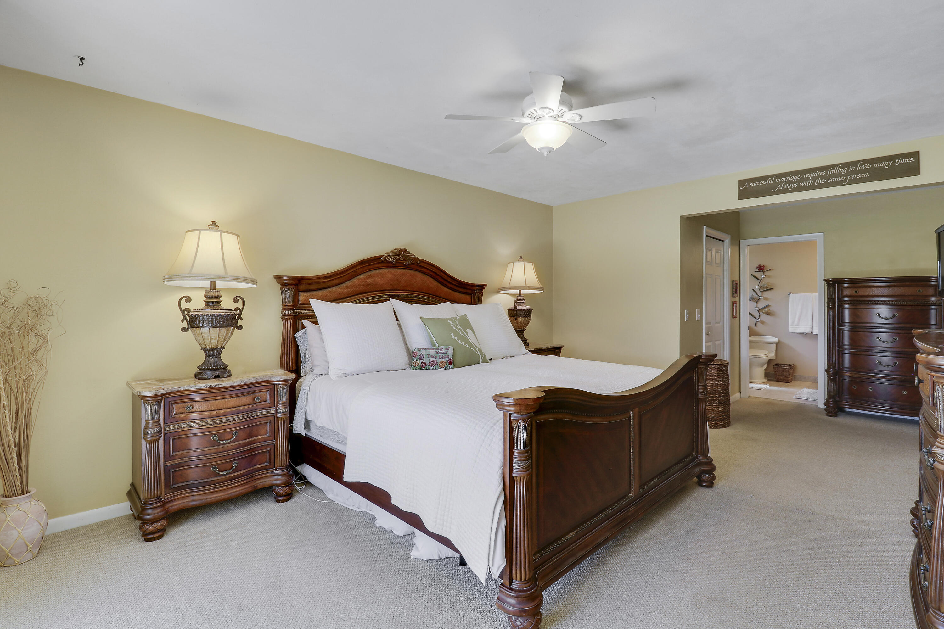 856 Country Clb North Palm Beach, FL 33408