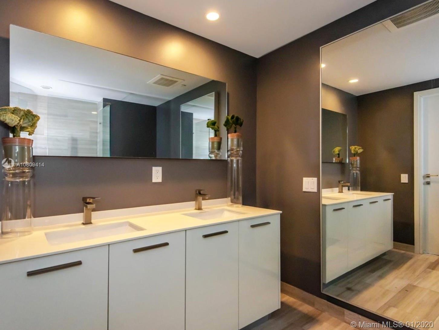 image Brickell House10