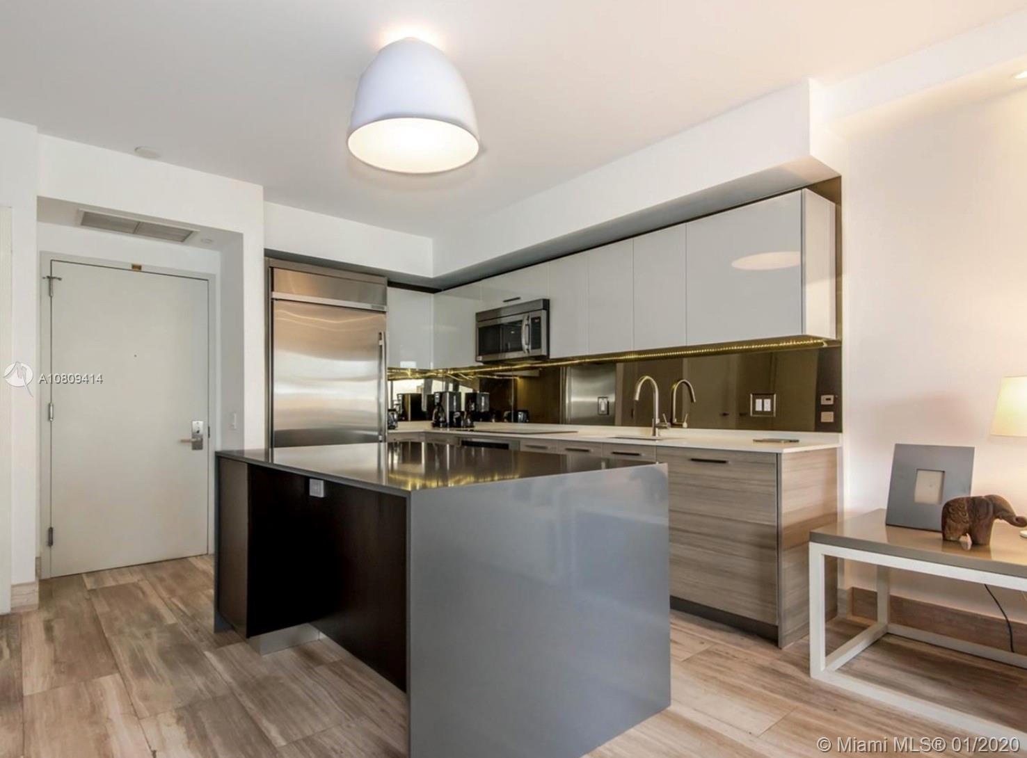 image Brickell House3