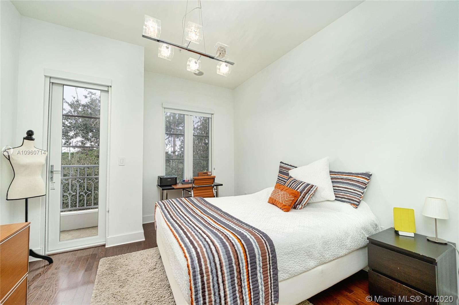 527 Anastasia Ave Coral Gables, FL 33134