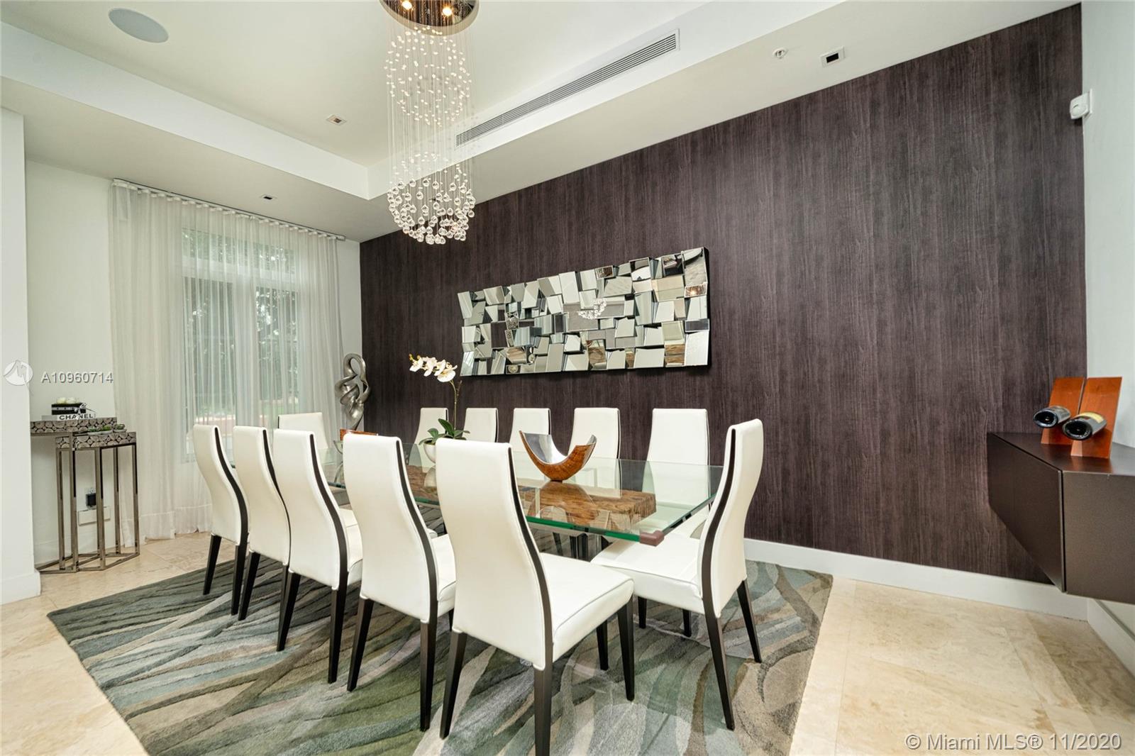 527 Anastasia Ave Coral Gables, FL 33134