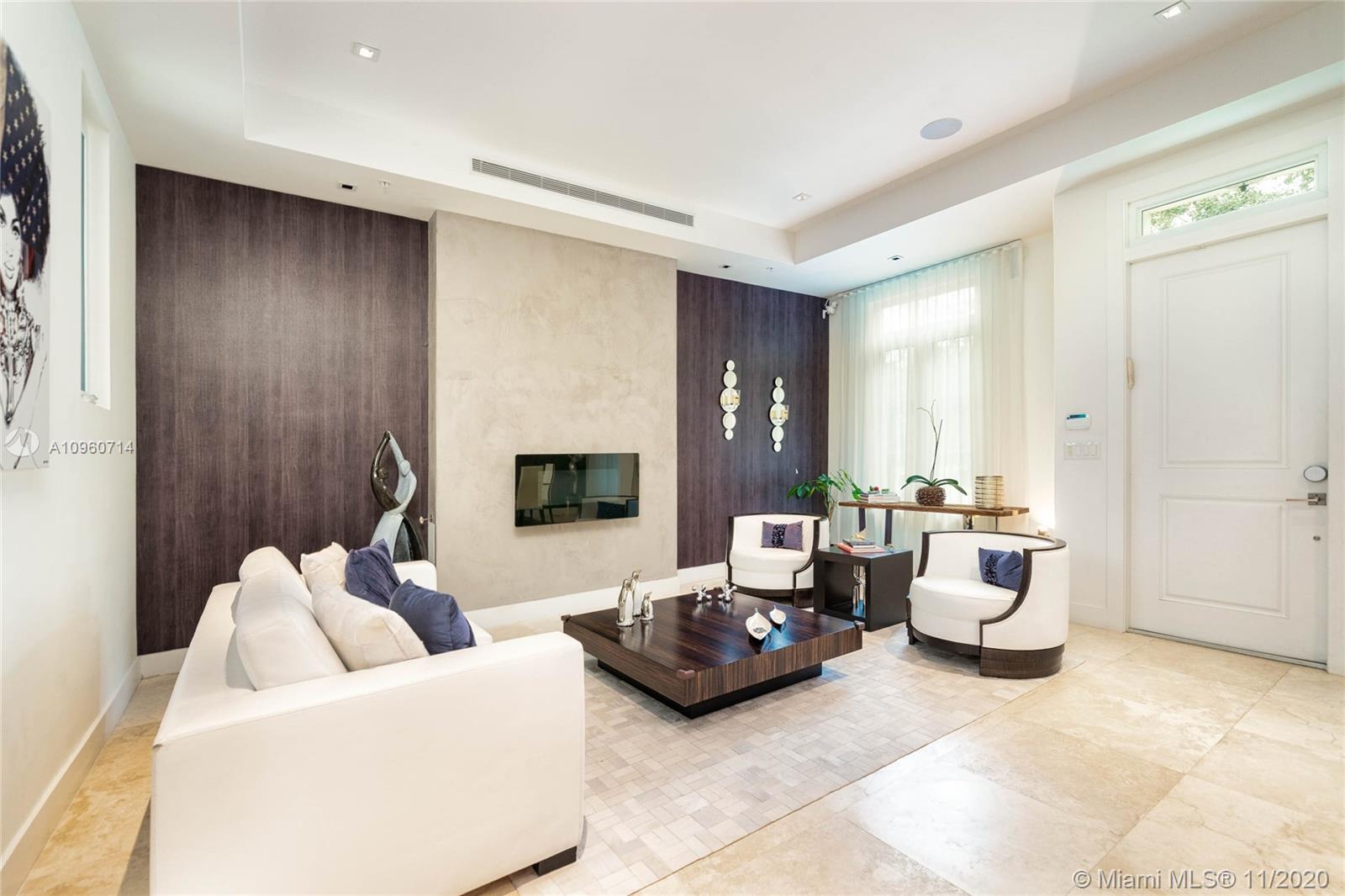 527 Anastasia Ave Coral Gables, FL 33134