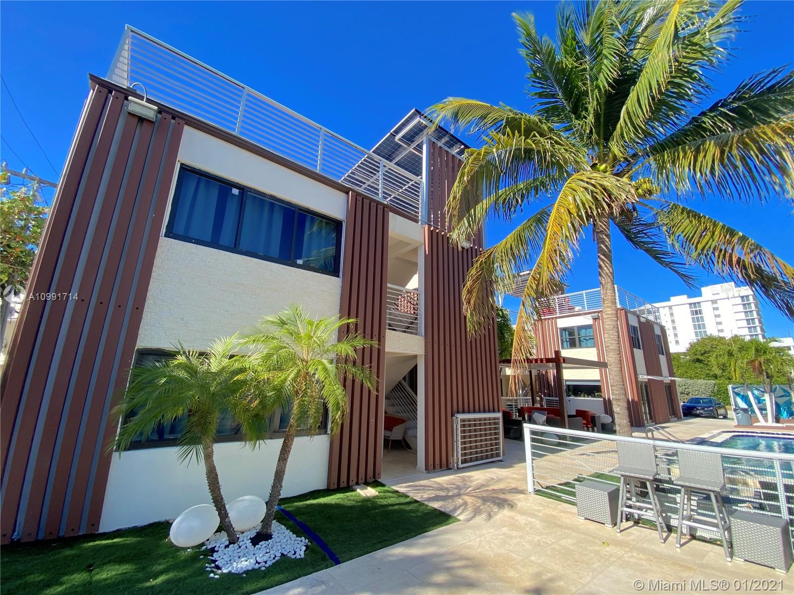 3086 Harbor Dr