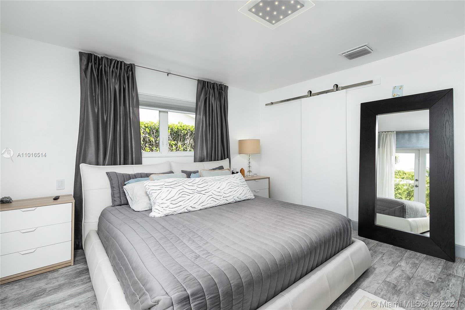 1441 Agua Ave Coral Gables, FL 33156