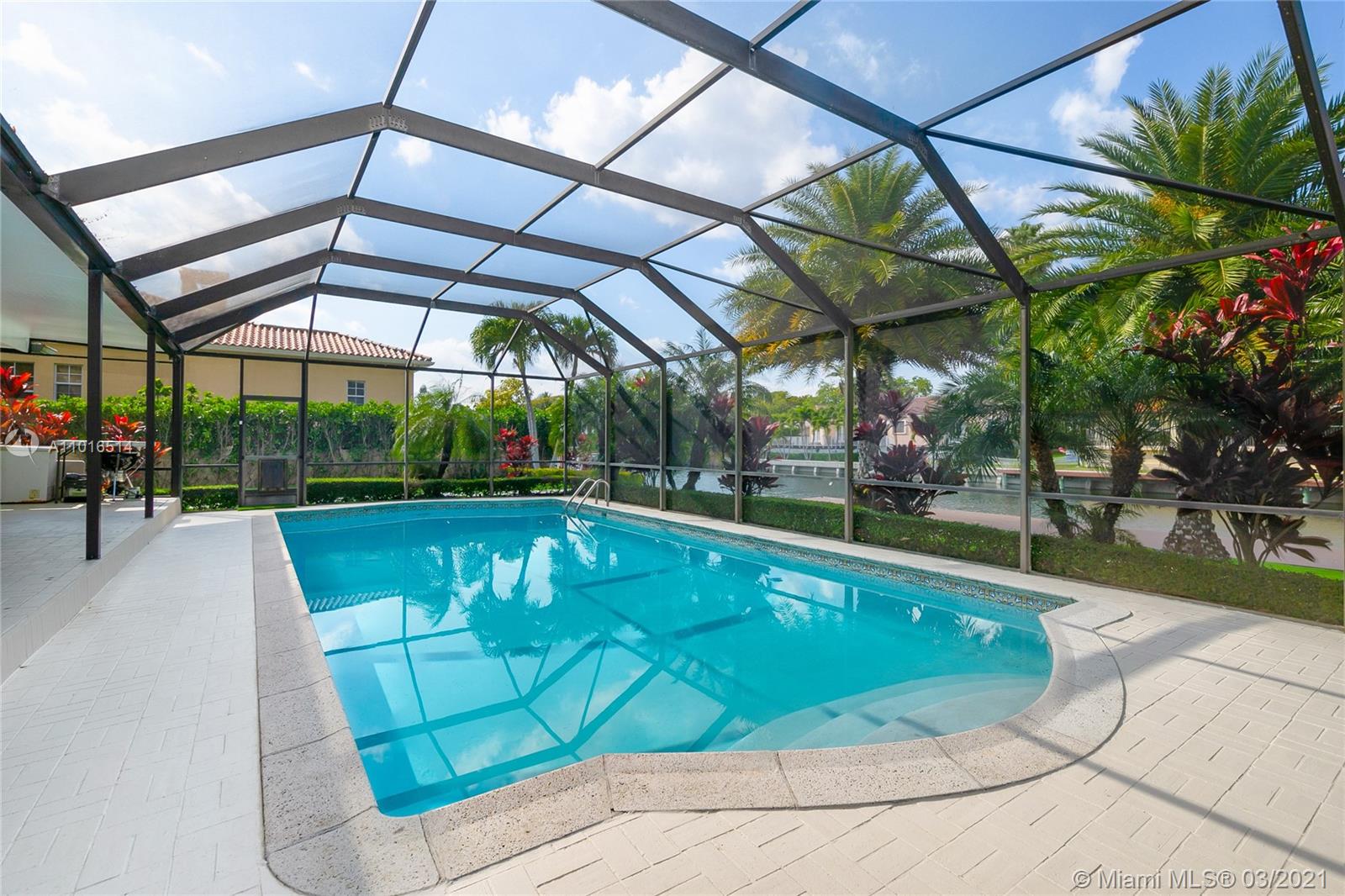 1441 Agua Ave Coral Gables, FL 33156