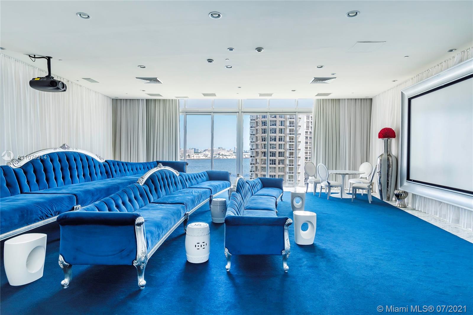 image ICON BRICKELL18