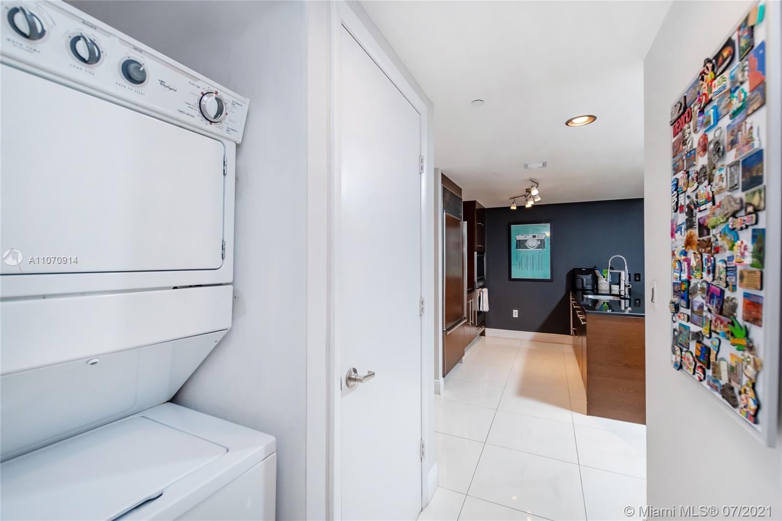 image ICON BRICKELL30