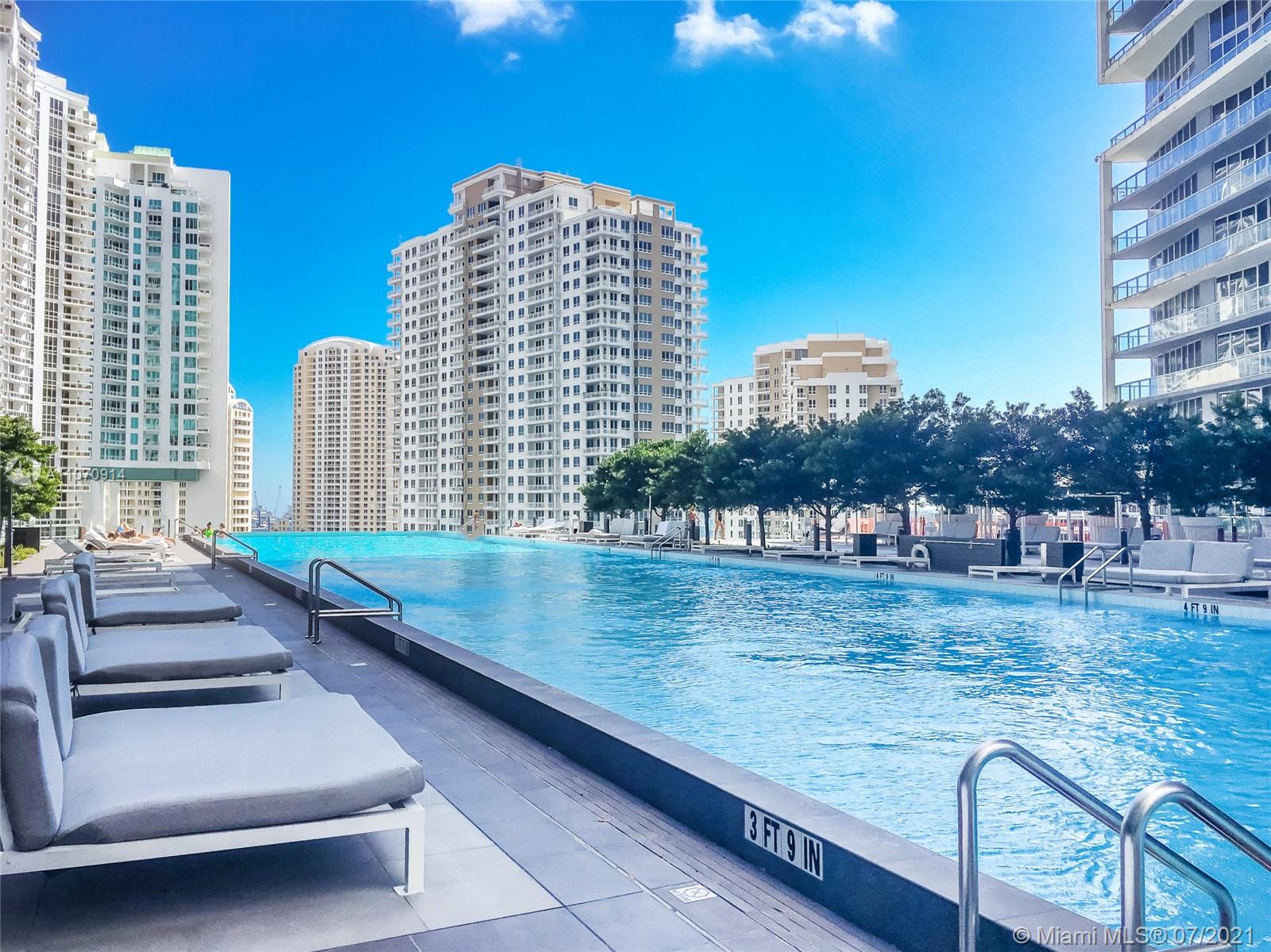 image ICON BRICKELL33