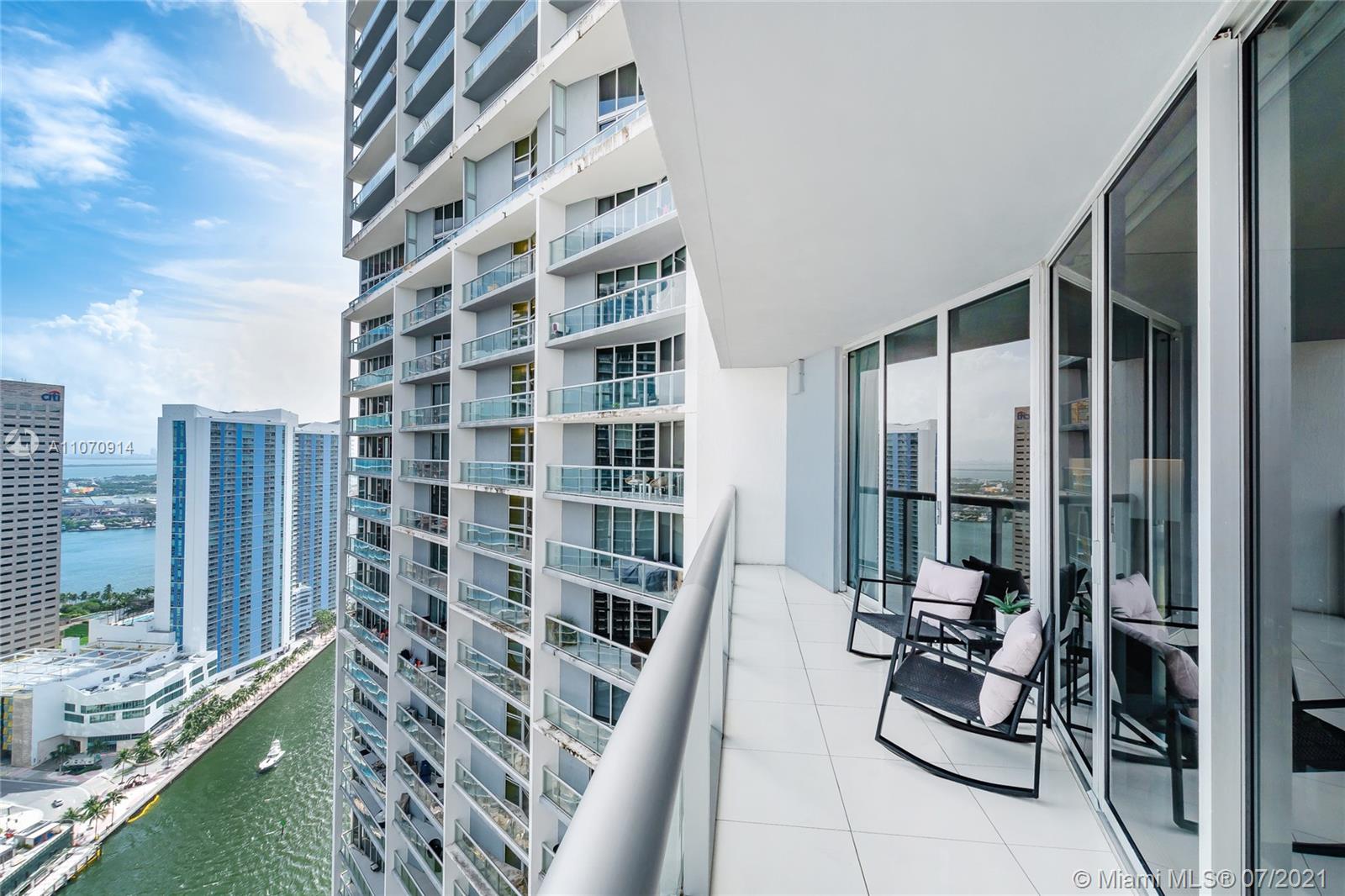 image ICON BRICKELL3