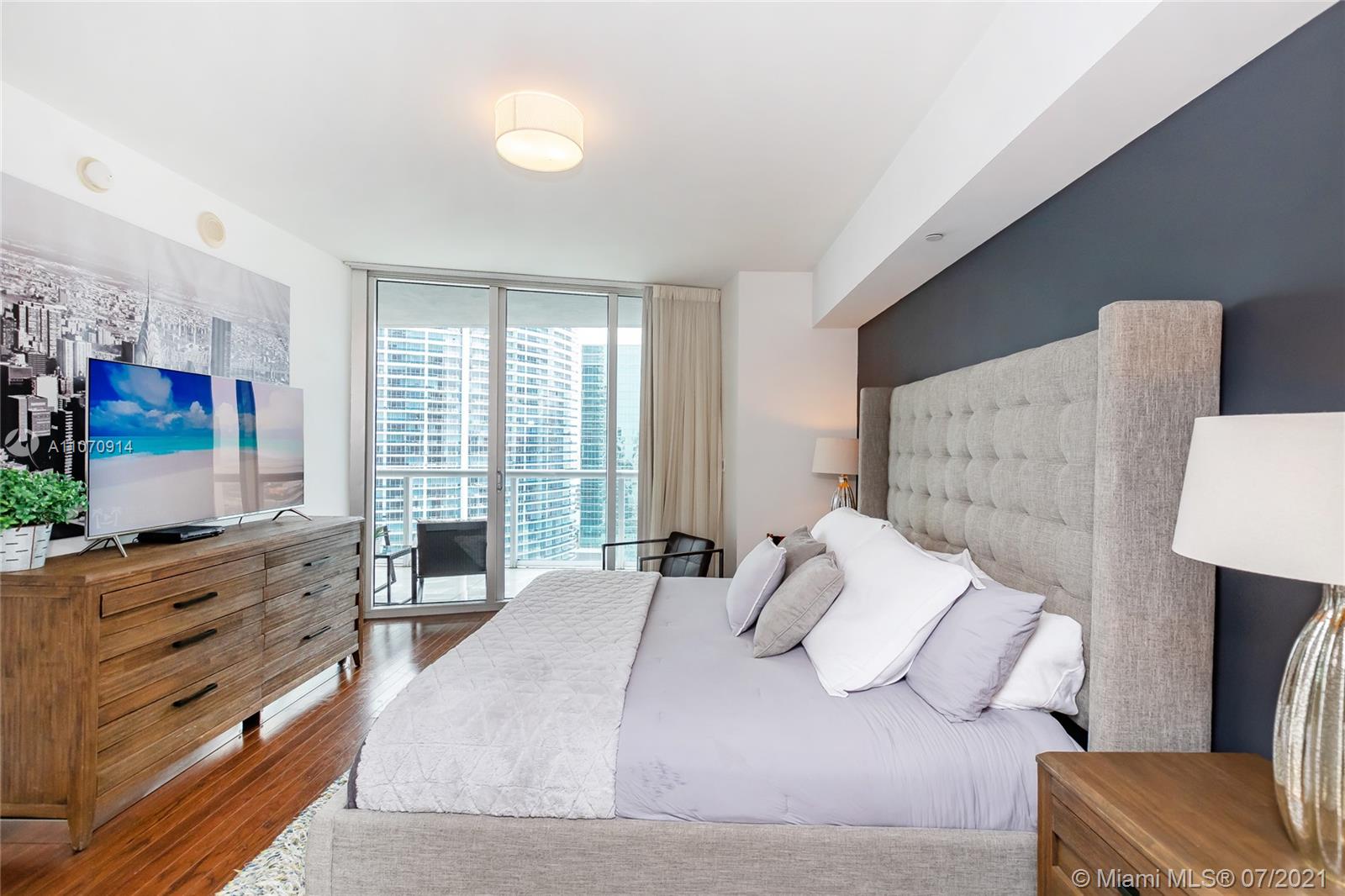 image ICON BRICKELL4