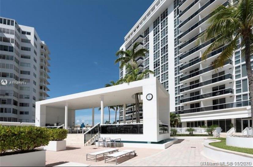 image Harbour House14