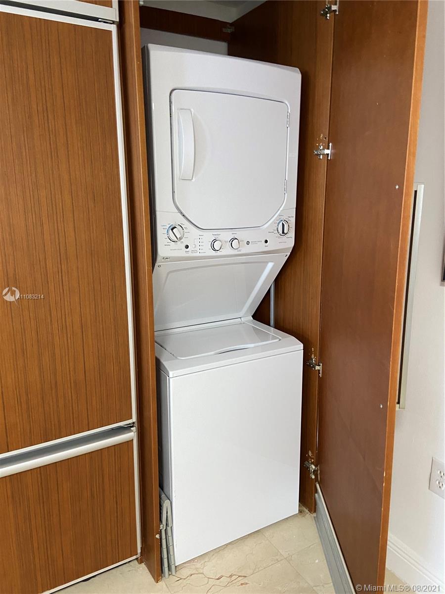 image Harbour House4