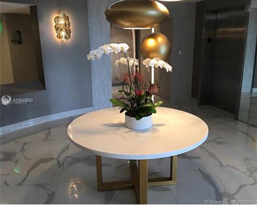 image Harbour House7