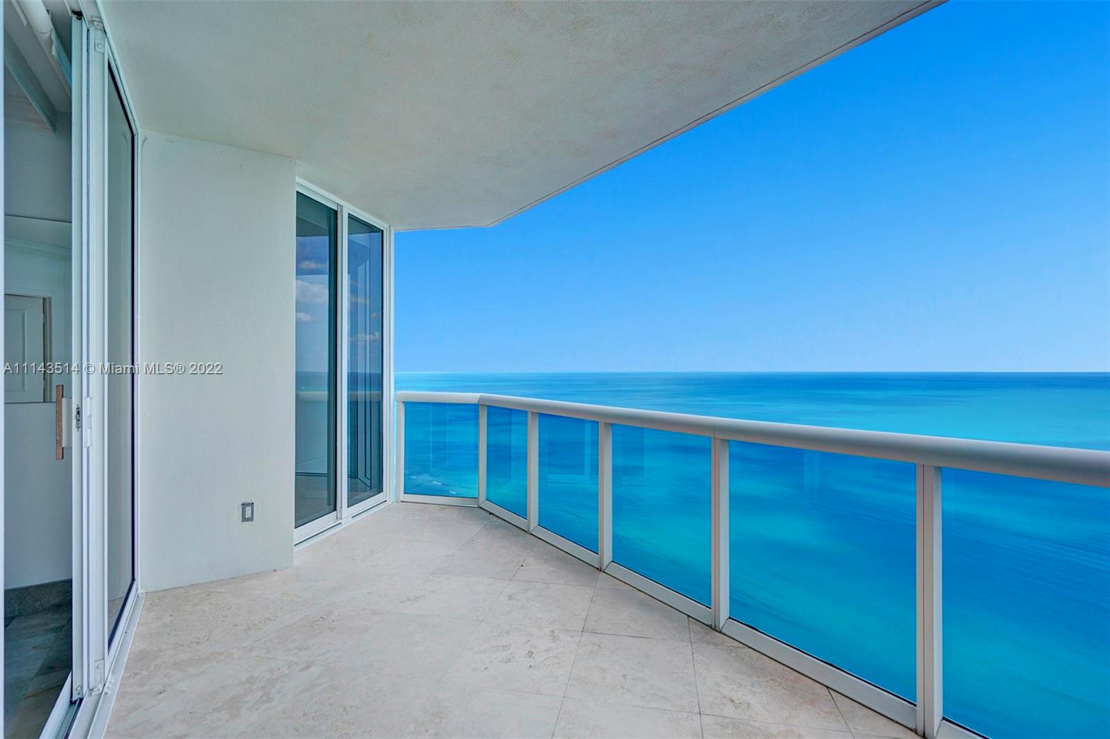image Blue Diamond18