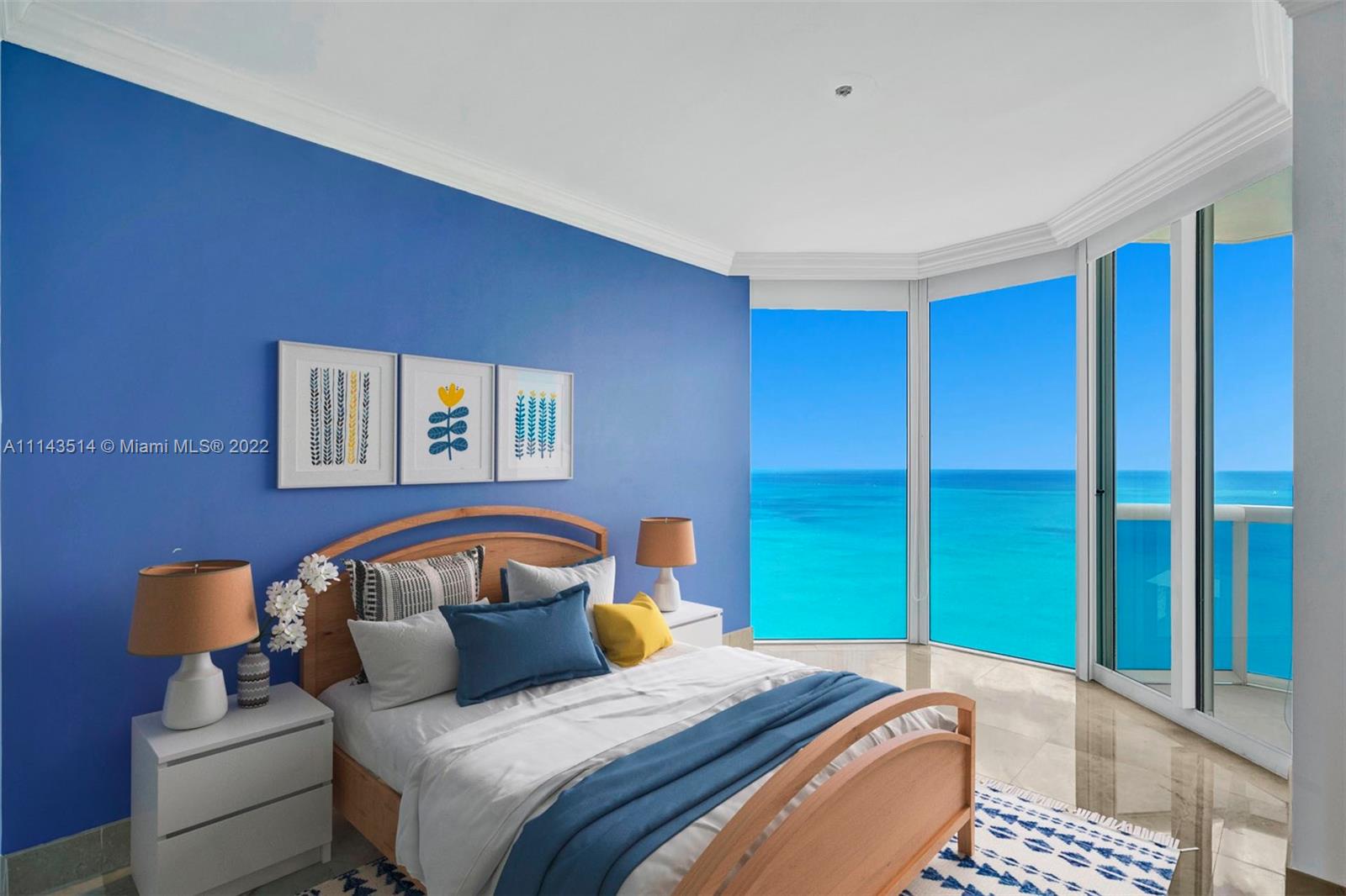 image Blue Diamond24