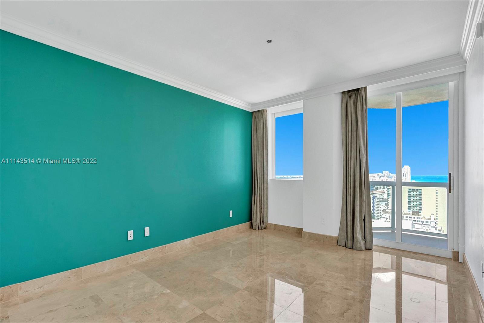 image Blue Diamond62