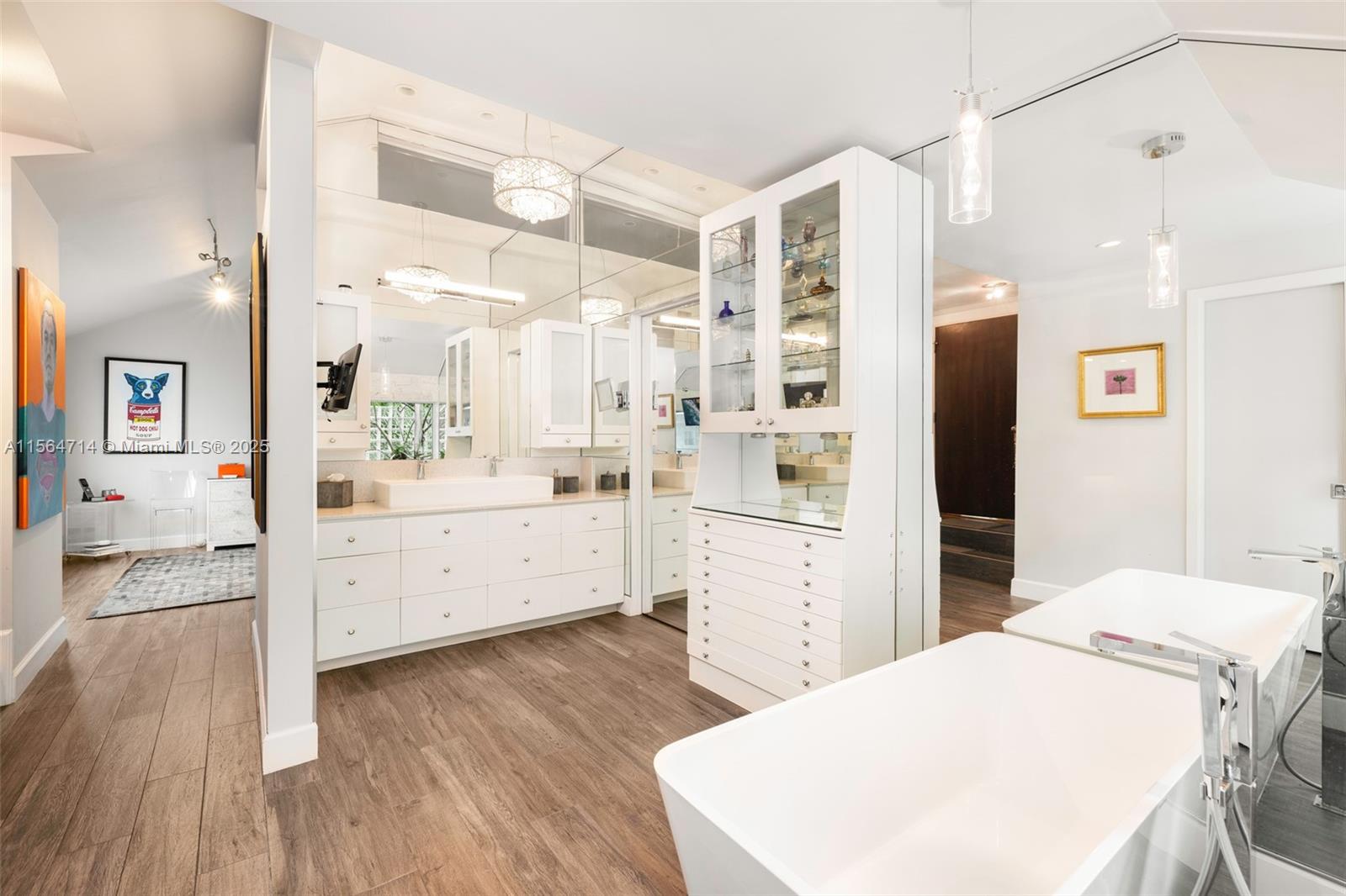 3950 Hardie Ave Coconut Grove, FL 33133