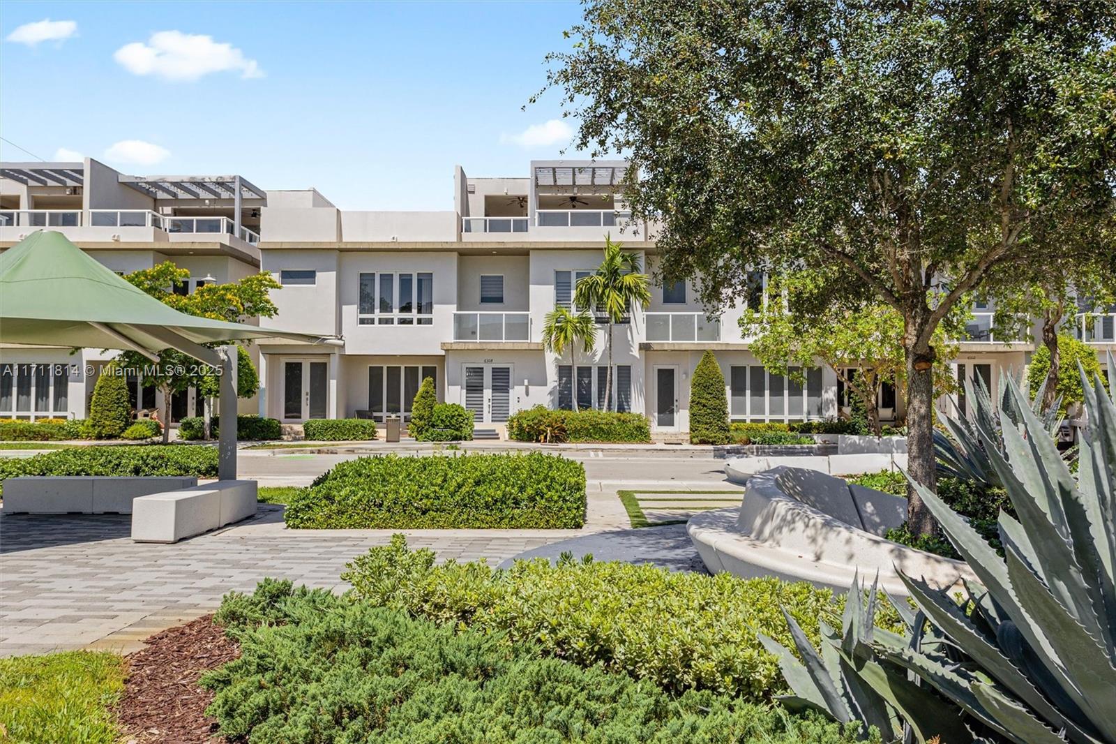 6308 NW 104th Path #6308 Doral, FL 33178