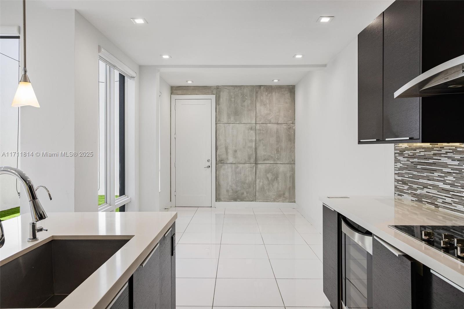 6308 NW 104th Path #6308 Doral, FL 33178