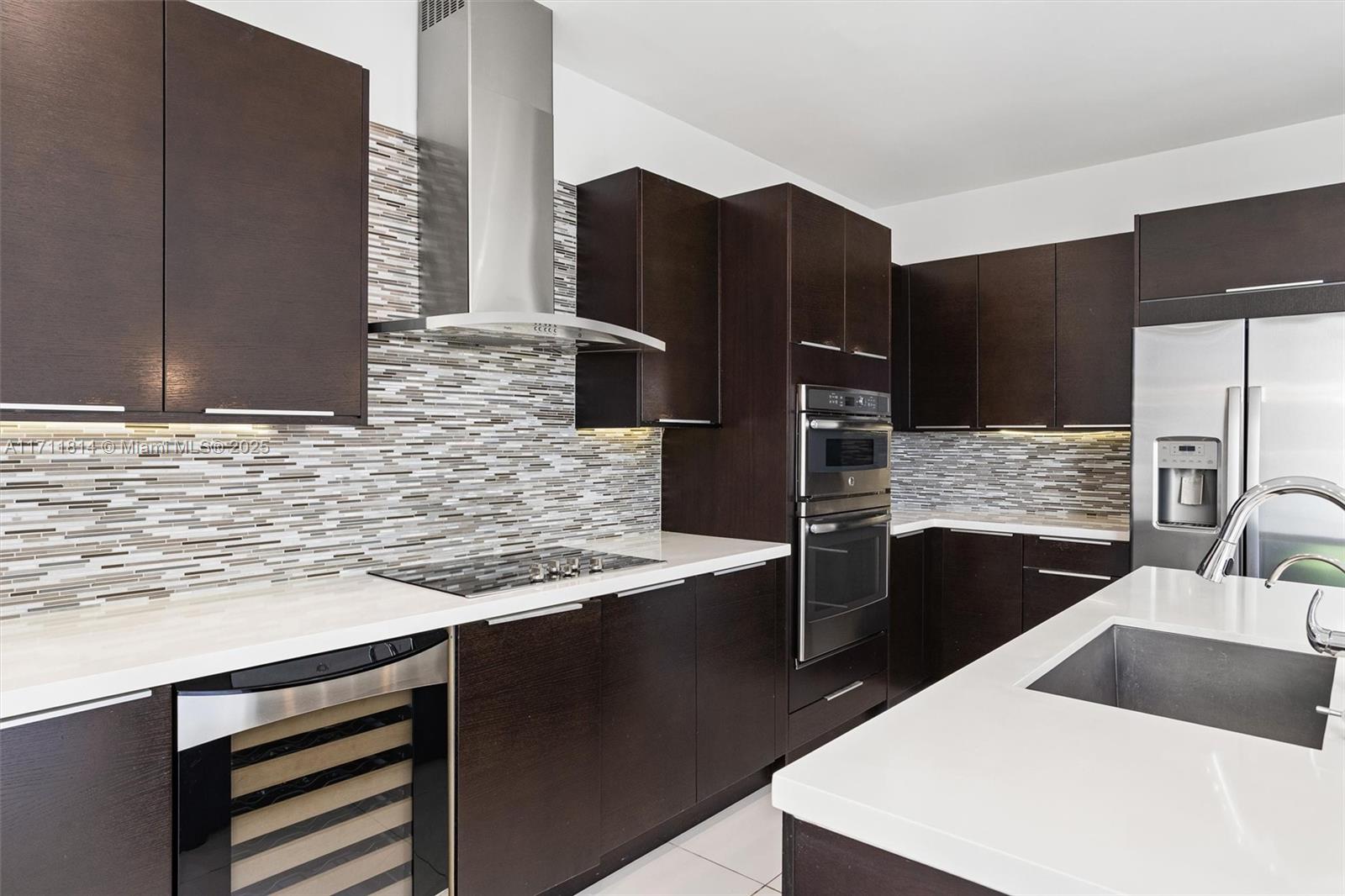 6308 NW 104th Path #6308 Doral, FL 33178