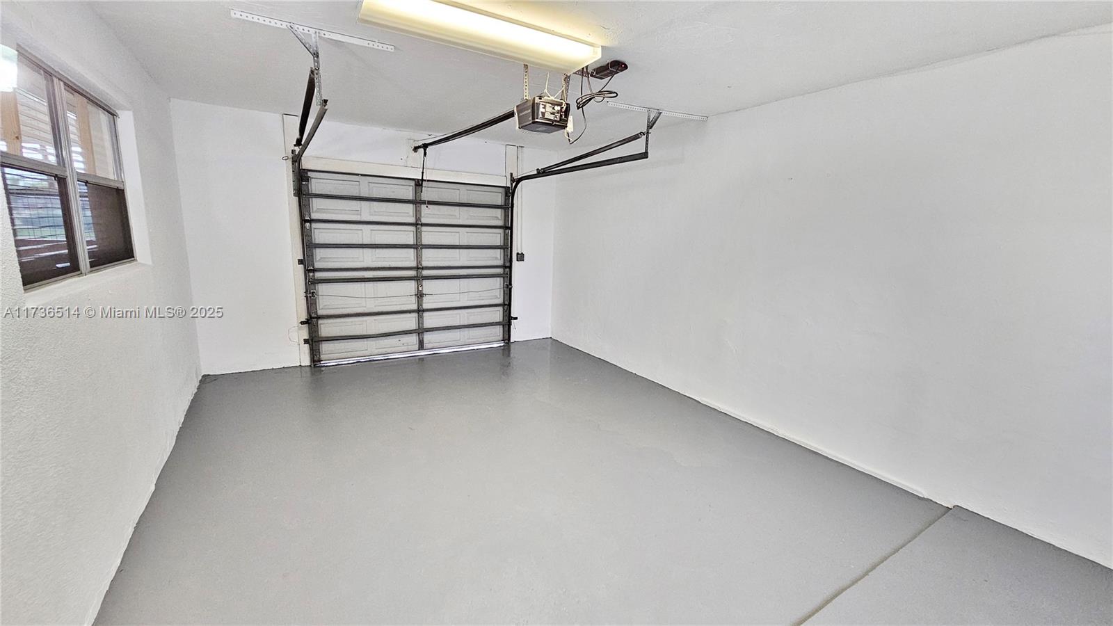 3801 NW 6th St,Lauderhill, FL 33311