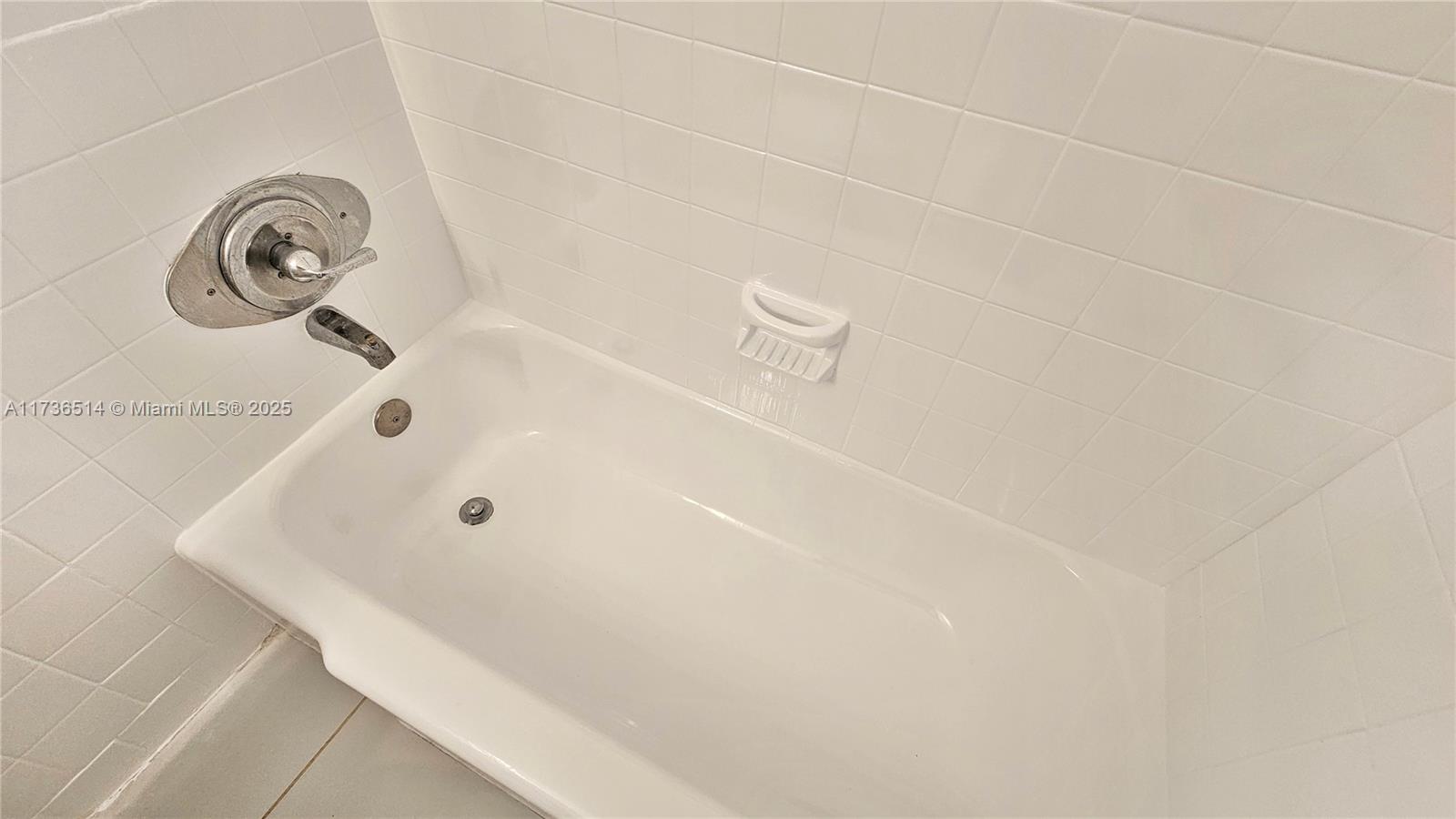 3801 NW 6th St,Lauderhill, FL 33311