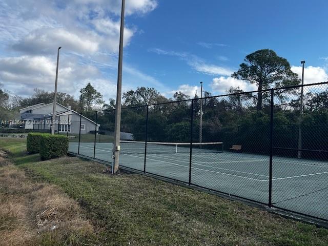  Palm Harbor, FL 34684