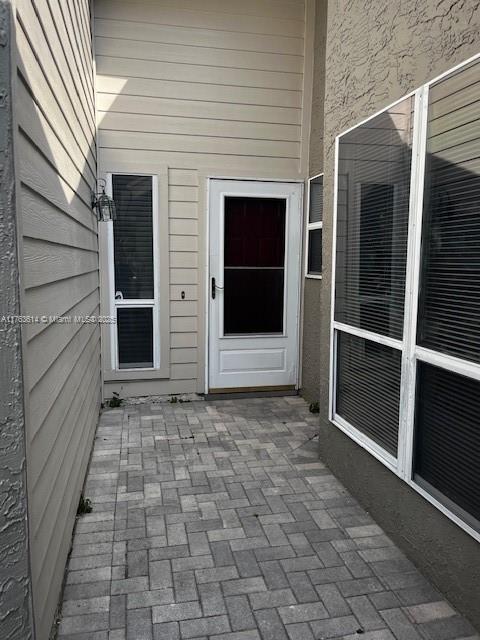  Palm Harbor, FL 34684