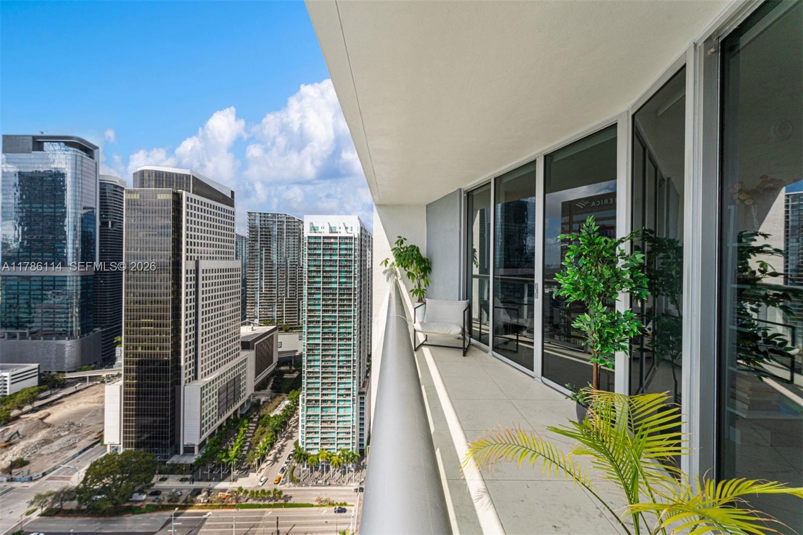 image Icon Brickell II23